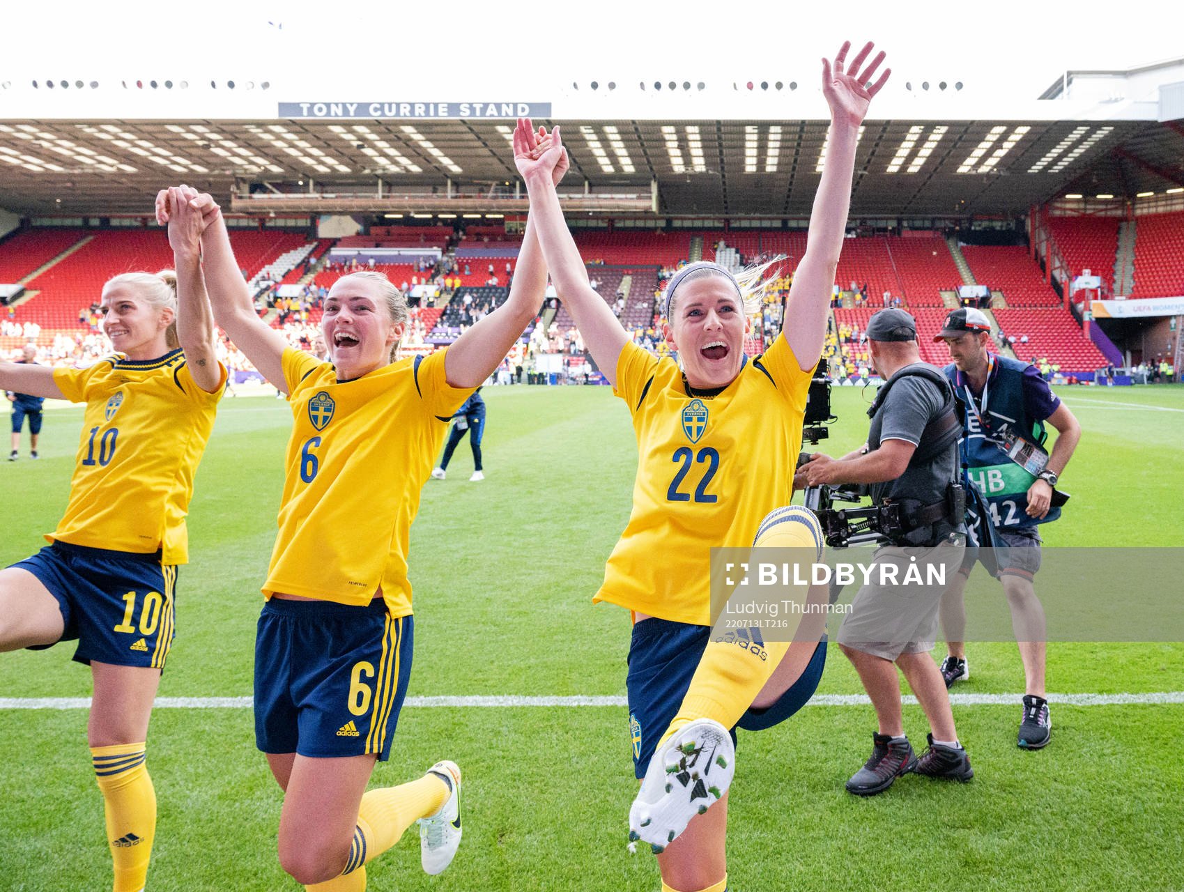 Sofia Jakobsson, Magdalena Eriksson and Olivia Schough of