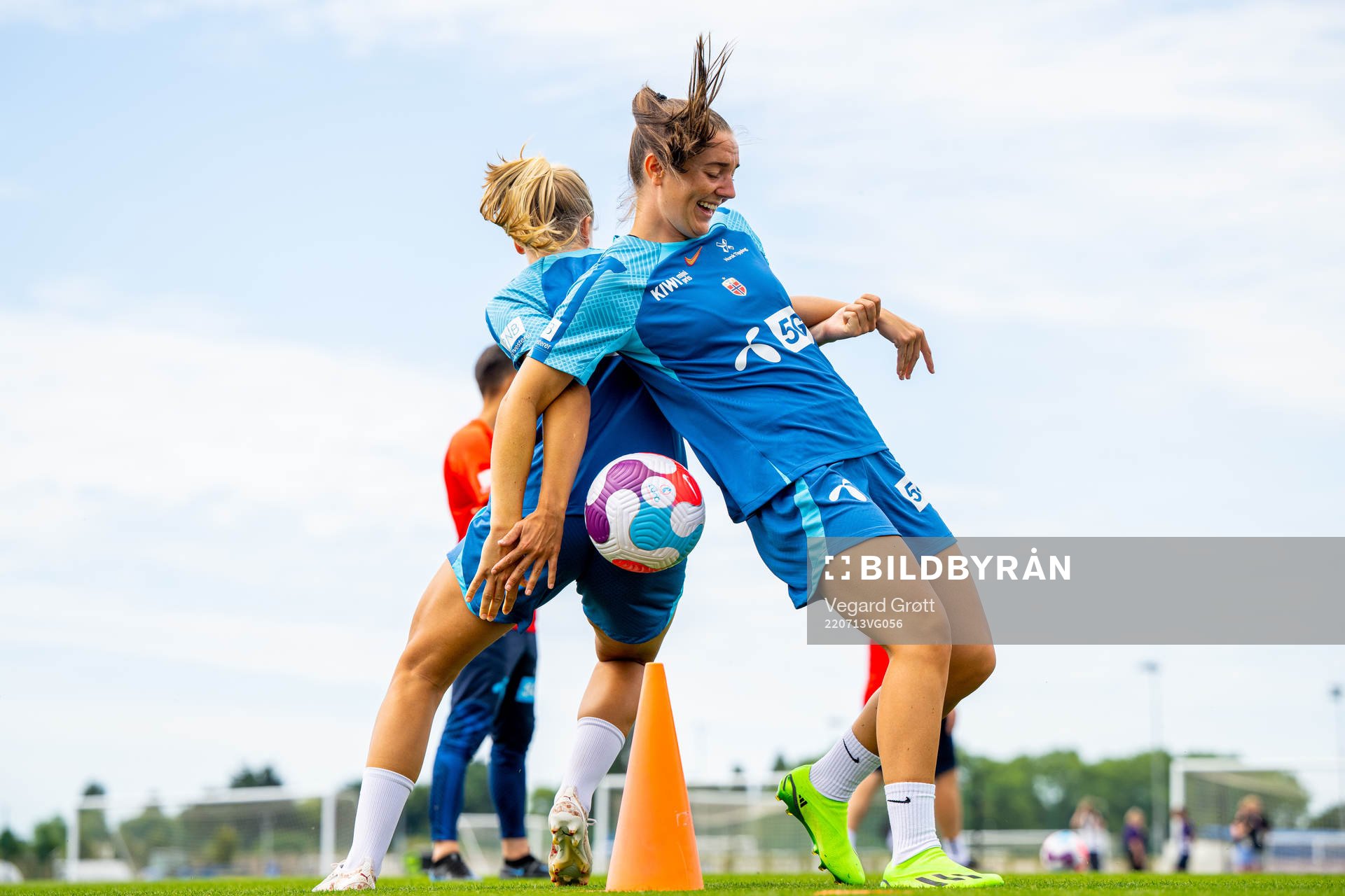 Amalie Eikeland and Vilde Bøe Risa of the Norwegian