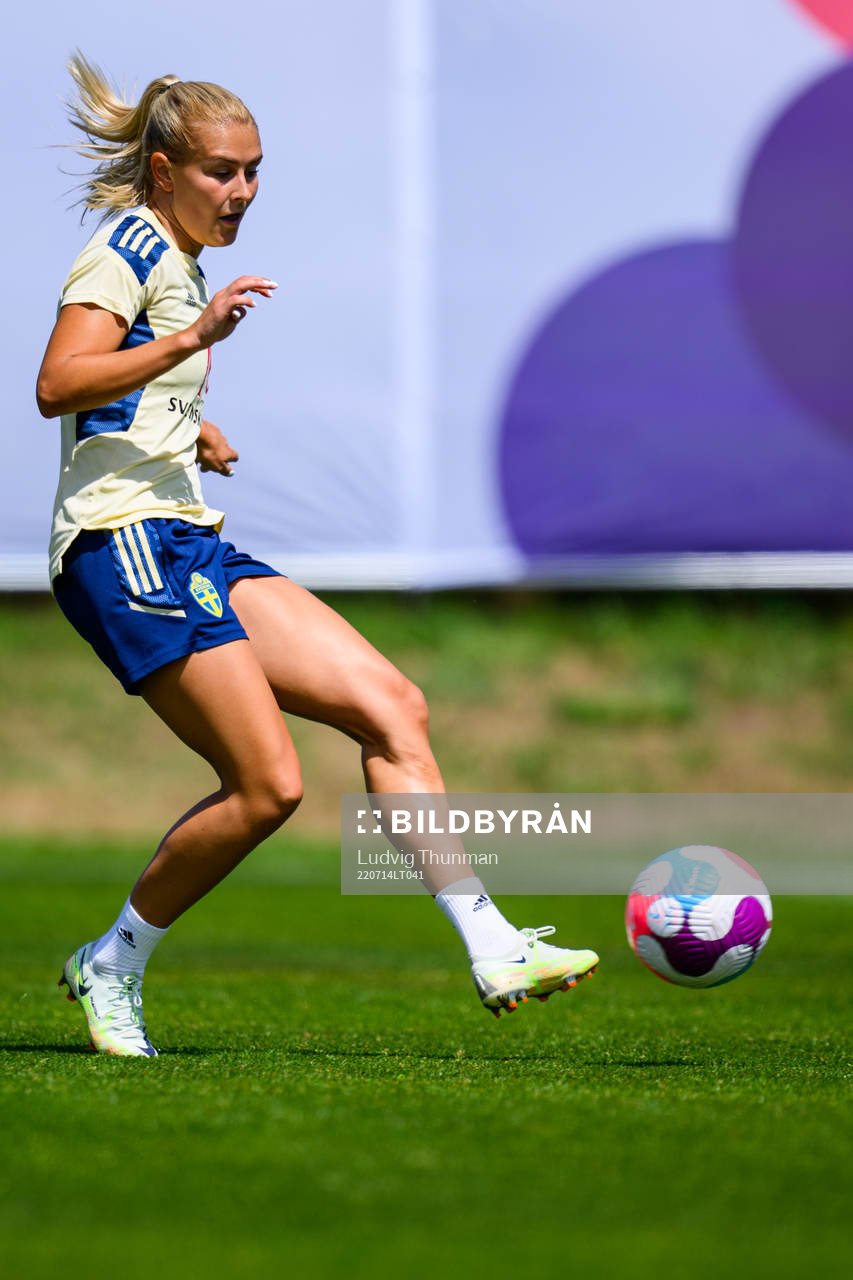 Amanda Nilden of the Swedish women's national football team