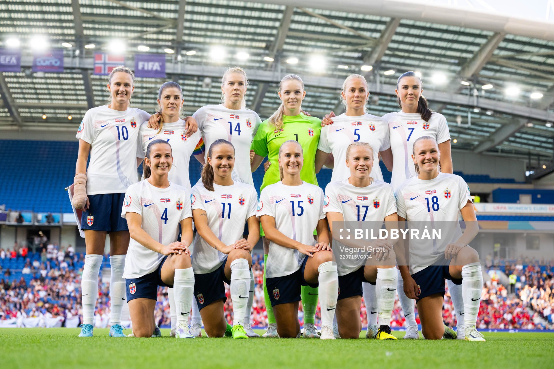 The starting eleven of Norway pose for a team photo