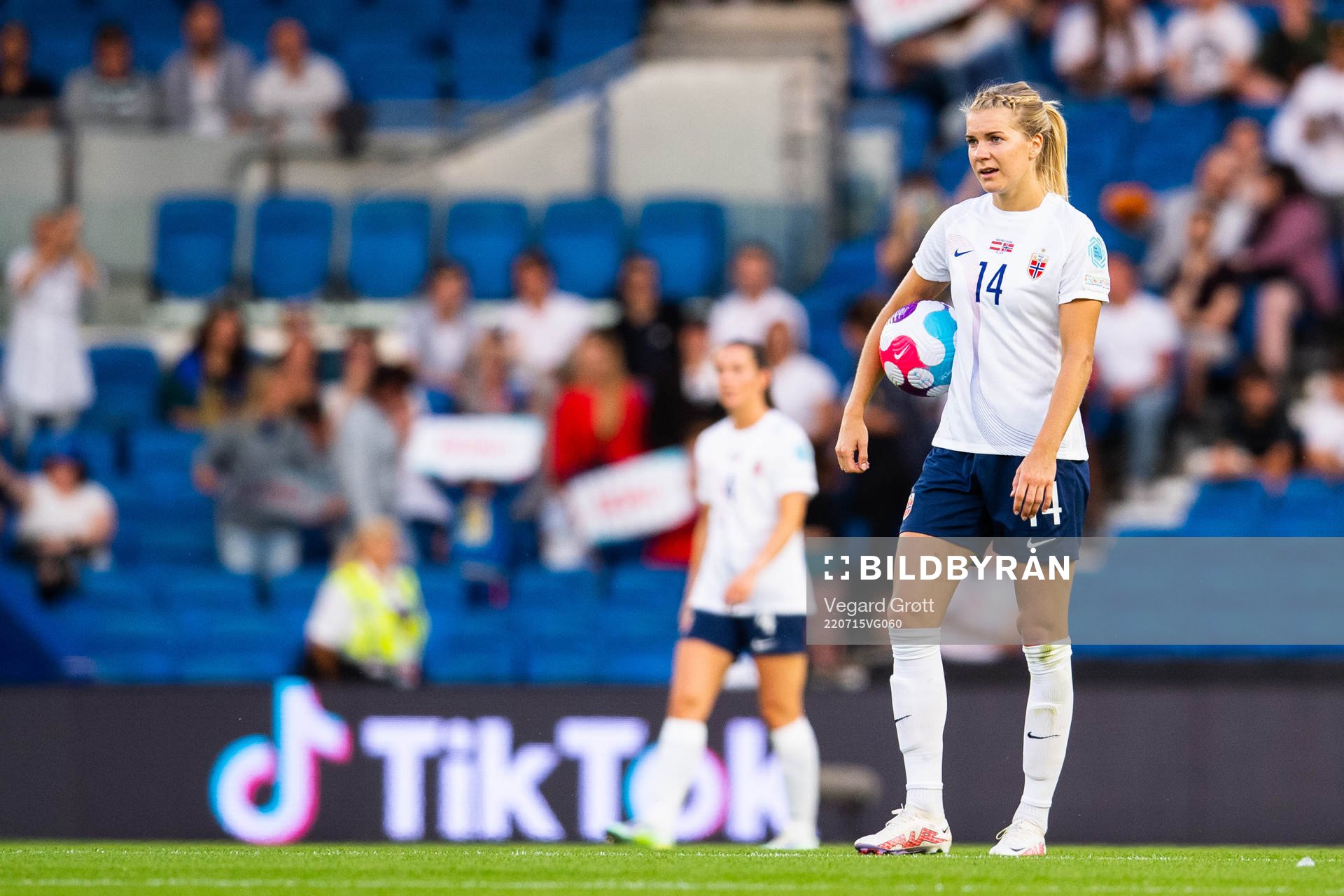 Ada Hegerberg of Norway looks dejected
