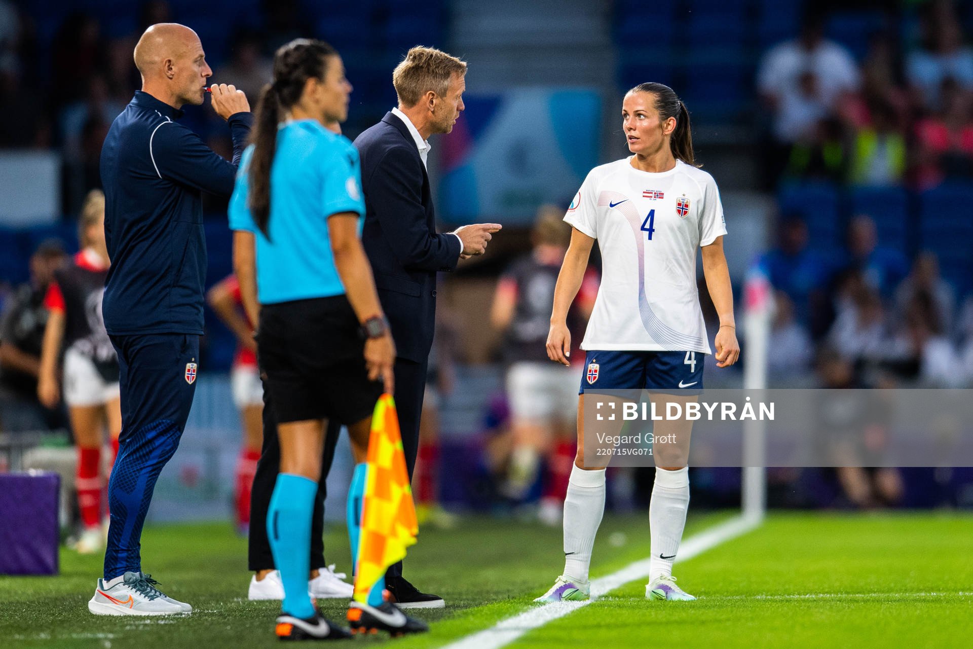 Head coach Martin Sjögren and Tuva Hansen of Norway