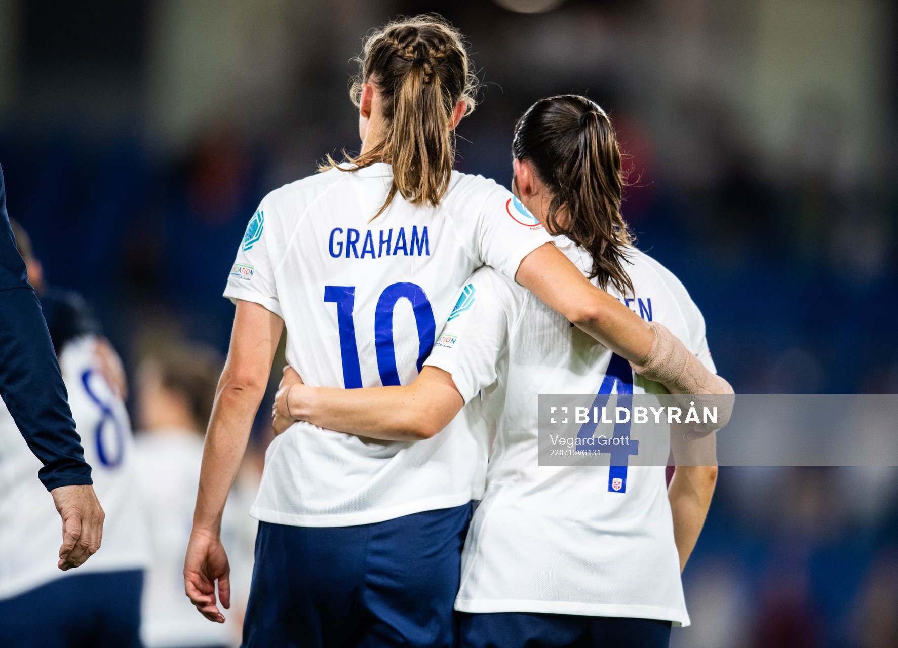 Caroline Graham Hansen and Tuva Hansen of Norway look