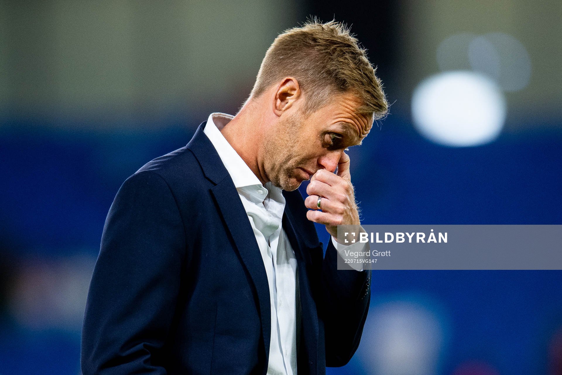 Martin Sjögren, head coach of Norway, looks dejected