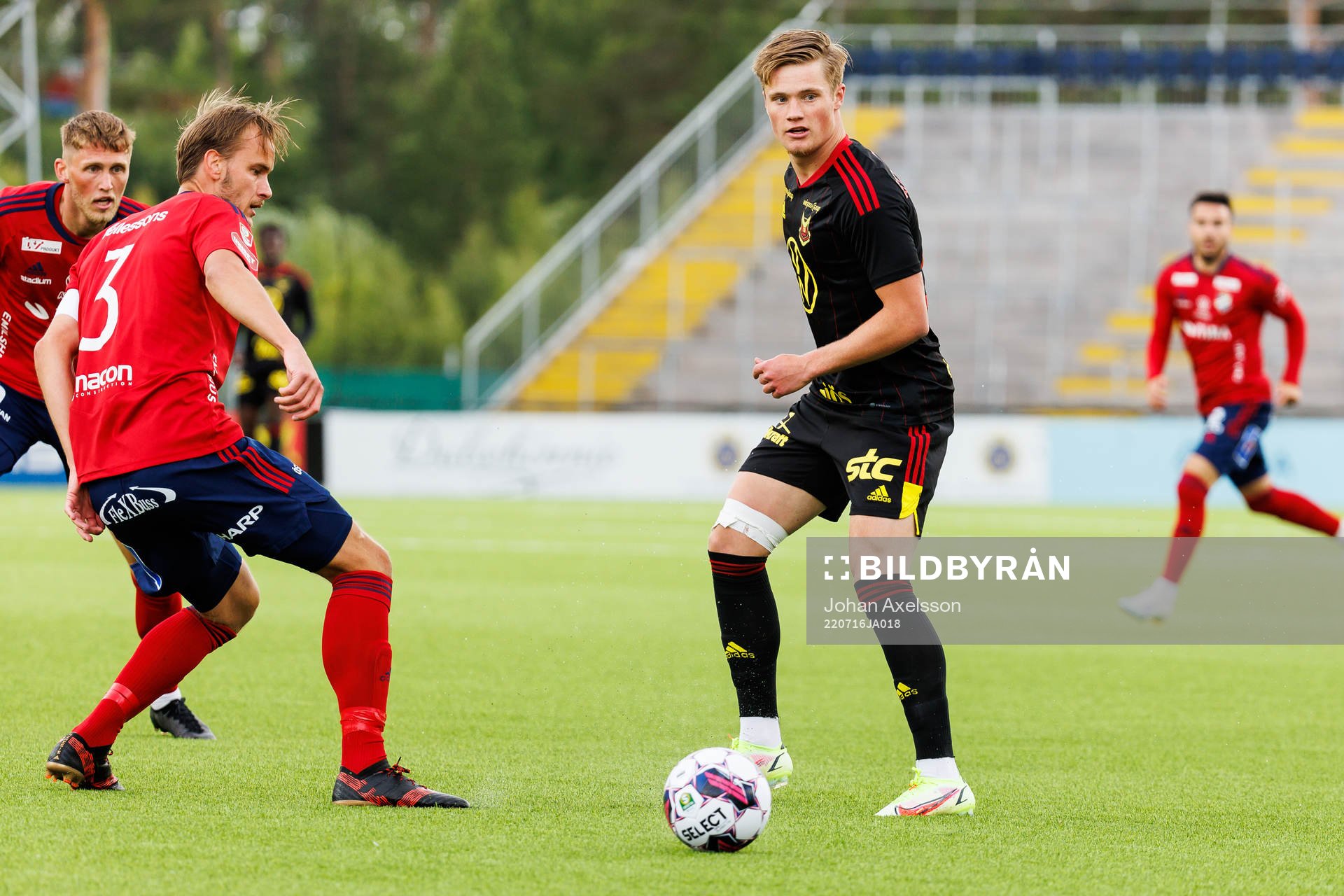 Östersunds Sebastian Karlsson Grach