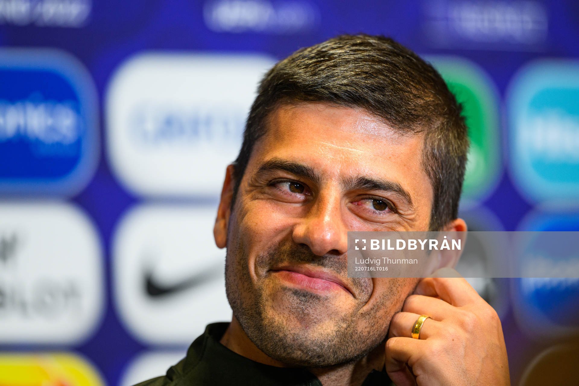 Francisco Neto, head coach of the Portuguese women's