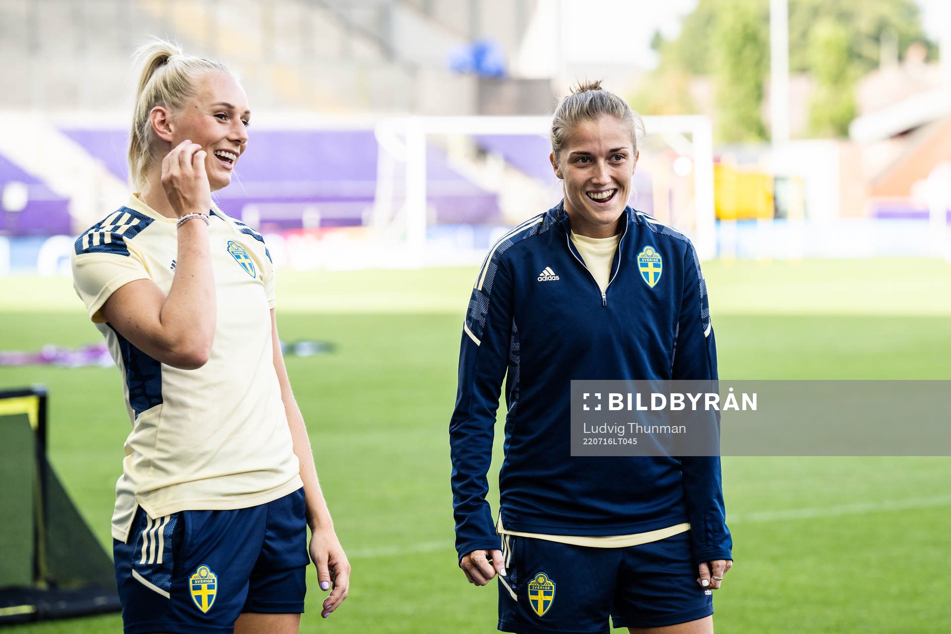 Stina Blackstenius and Filippa Angeldahl of the Swedish