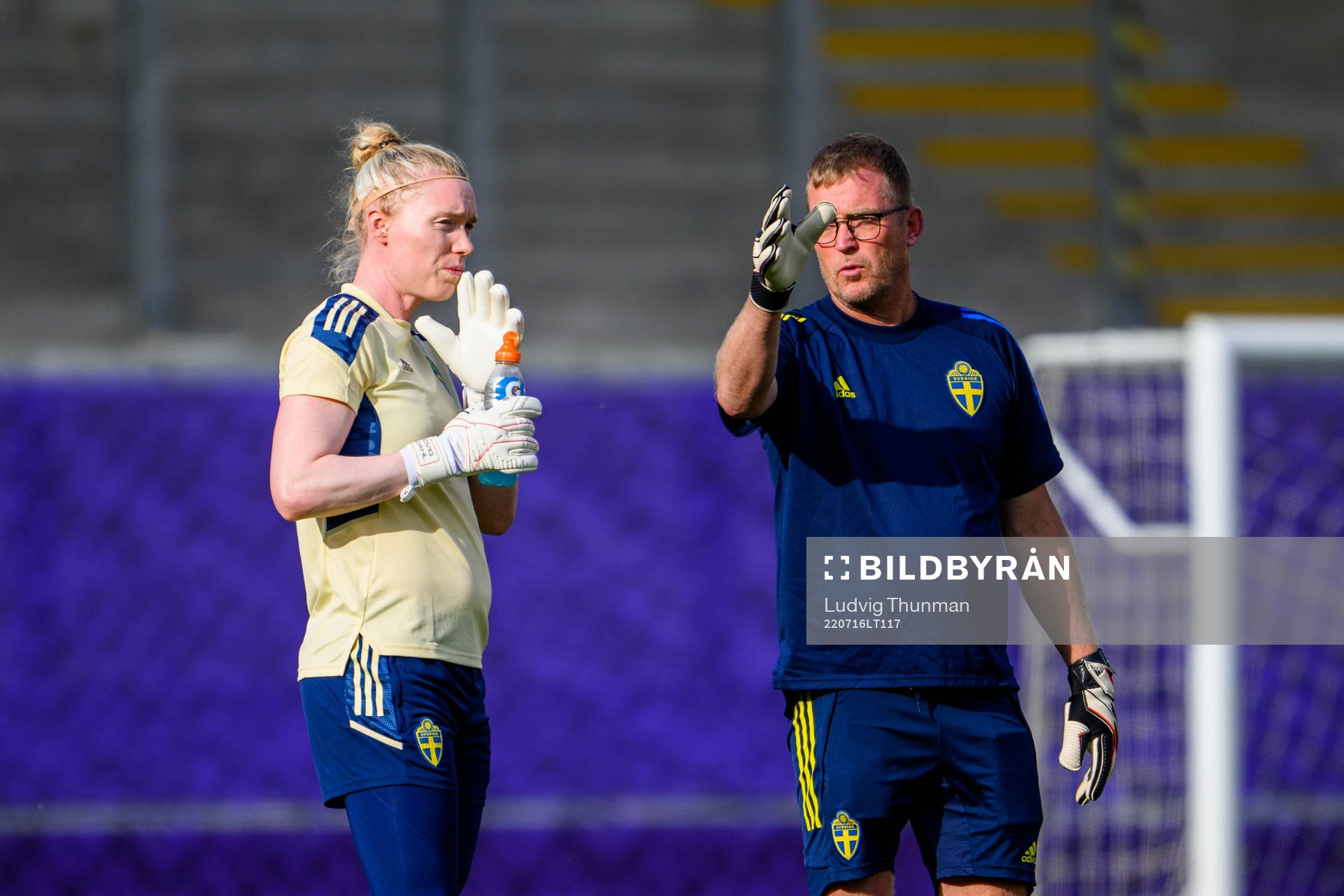 Goalkeeper Hedvig Lindahl and Leif Troedsson, goalkeeper