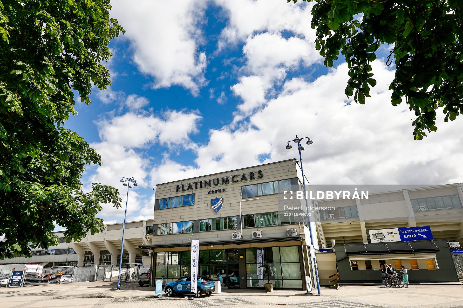 Platinumcars Arena
