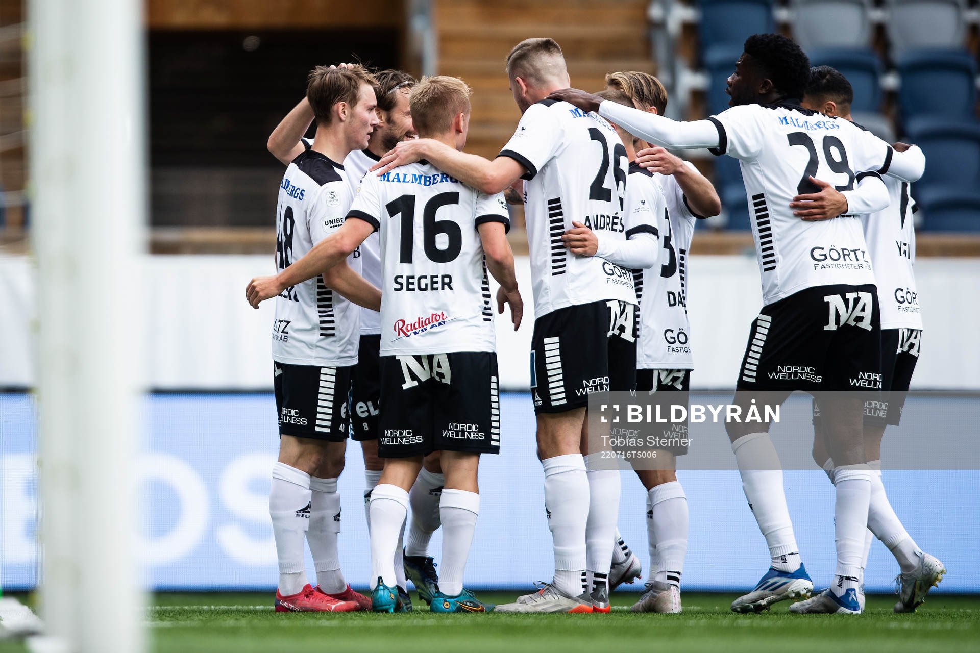 Örebros Noel Milleskog jublar