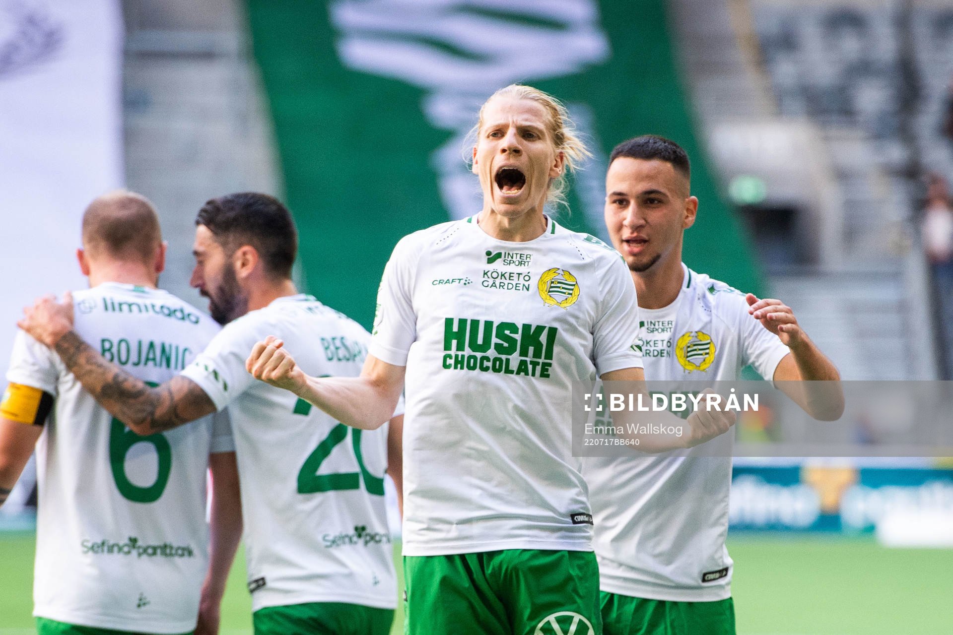 Hammarbys Gustav Ludwigson jublar