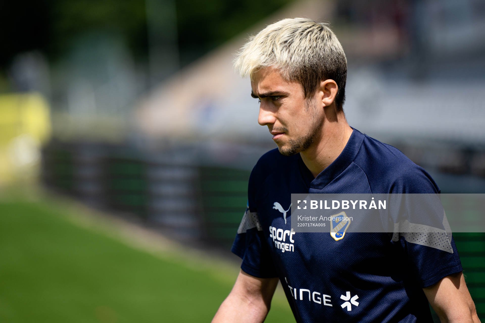 Halmstads Emil Tot Wikström före fotbollsmatchen i