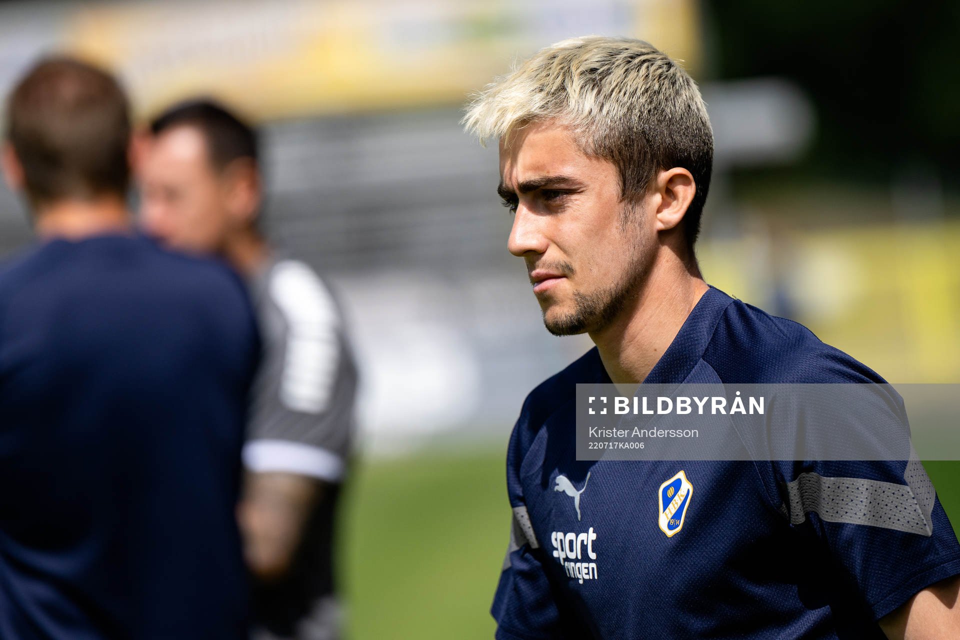Halmstads Emil Tot Wikström före fotbollsmatchen i