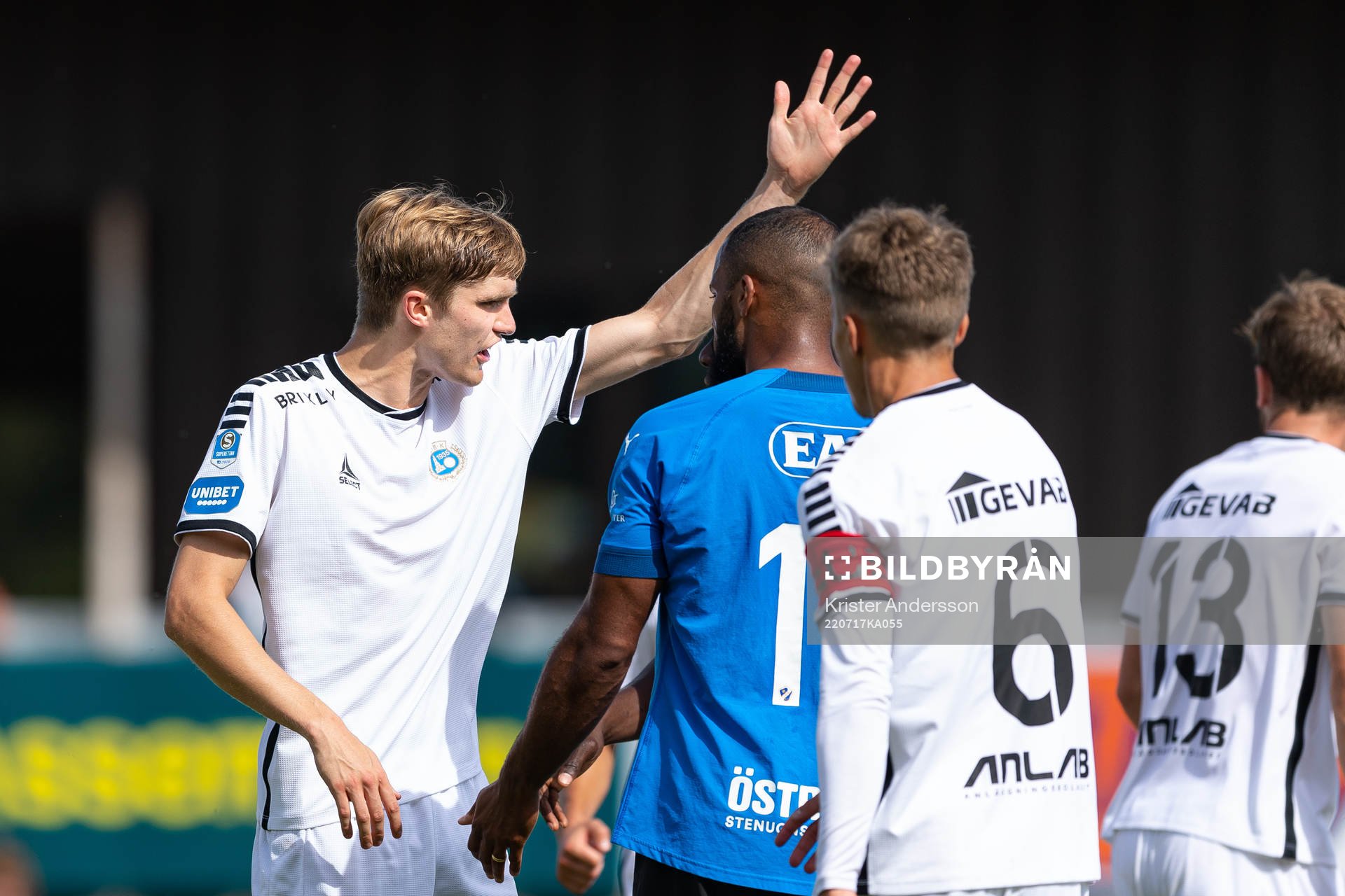 Utsiktens Jakob Hedenquist reagerar