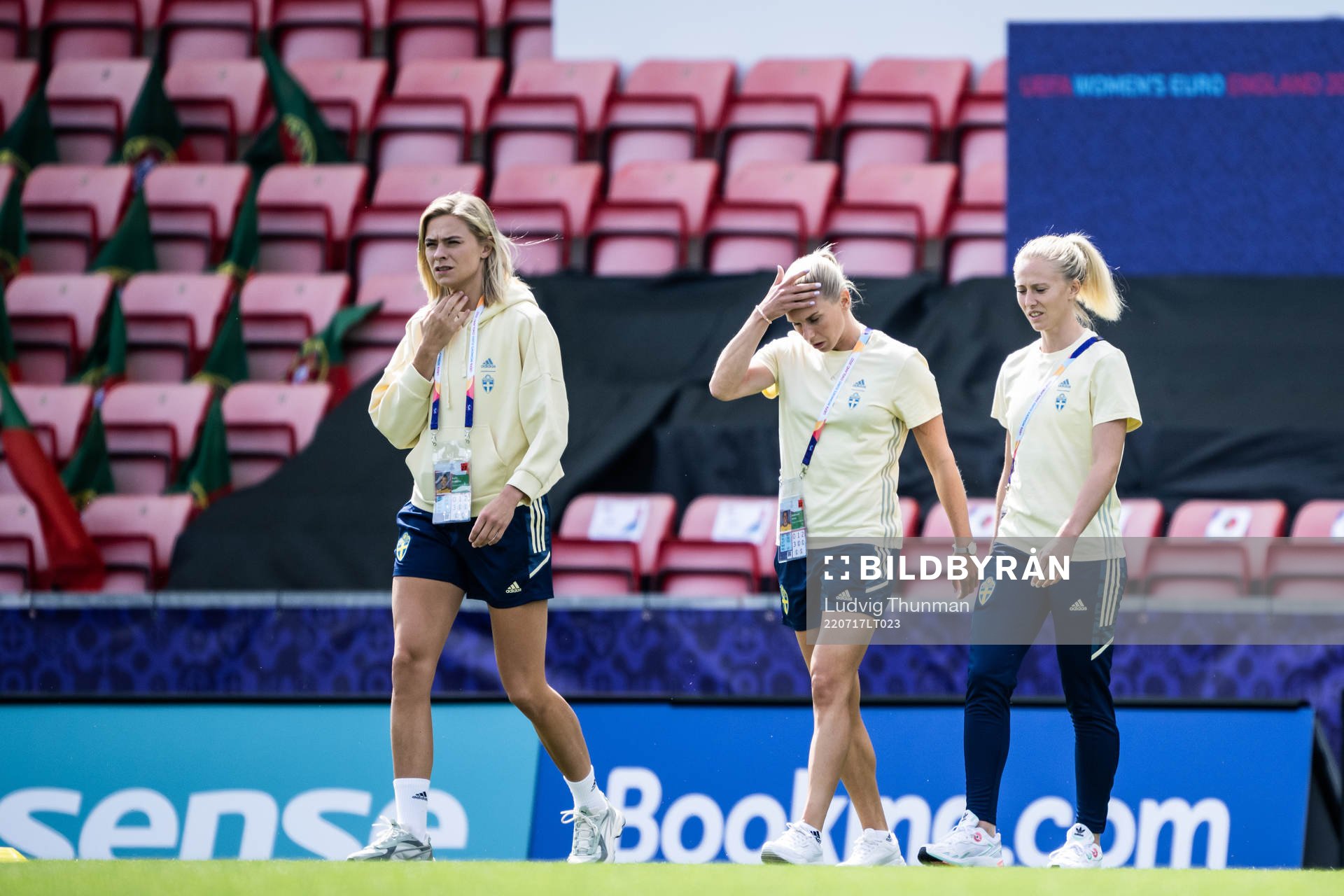 Fridolina Rolfö, Jonna Andersson and Rebecka Blomqvist of