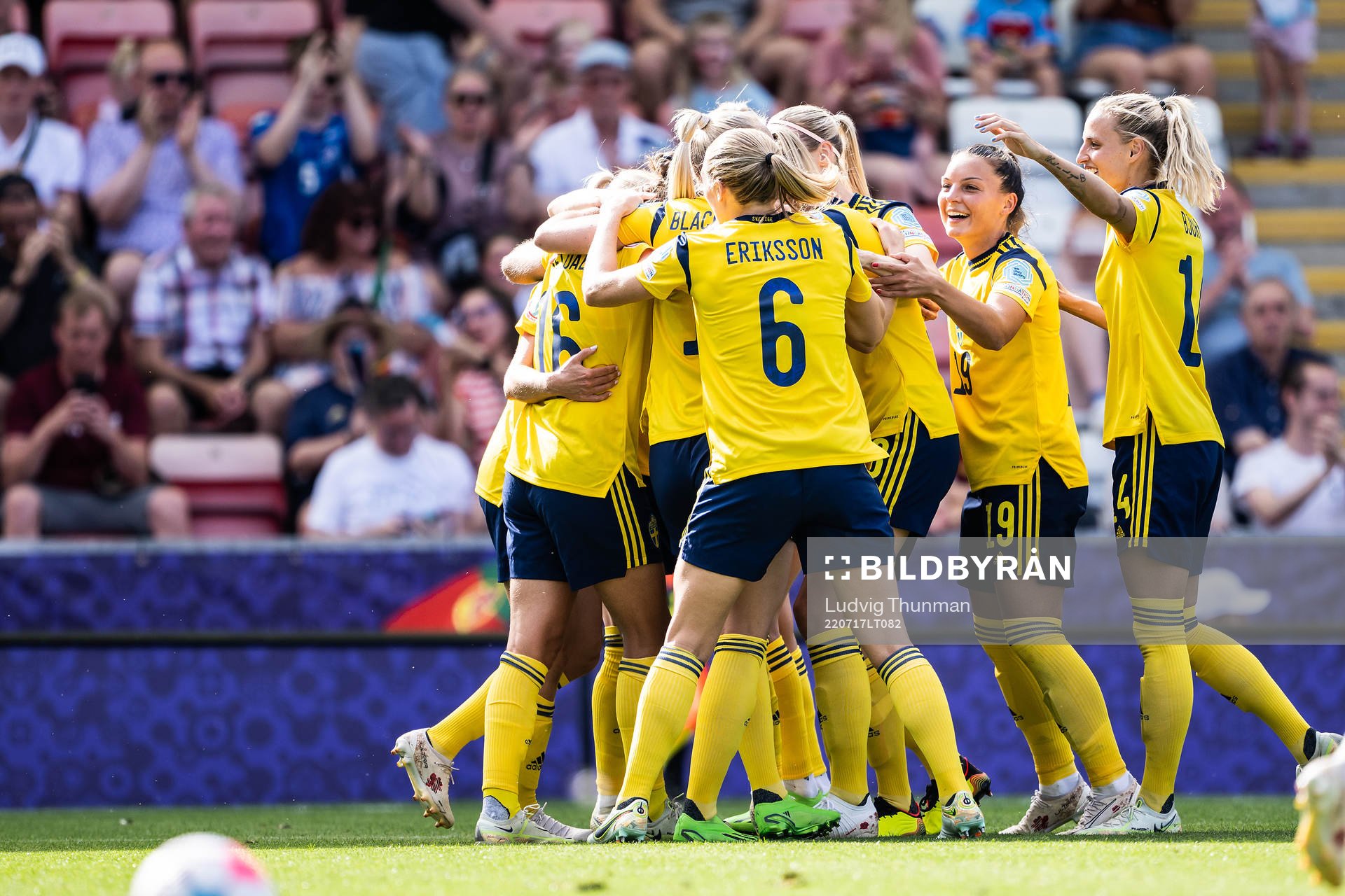 Players of Sweden celebrate