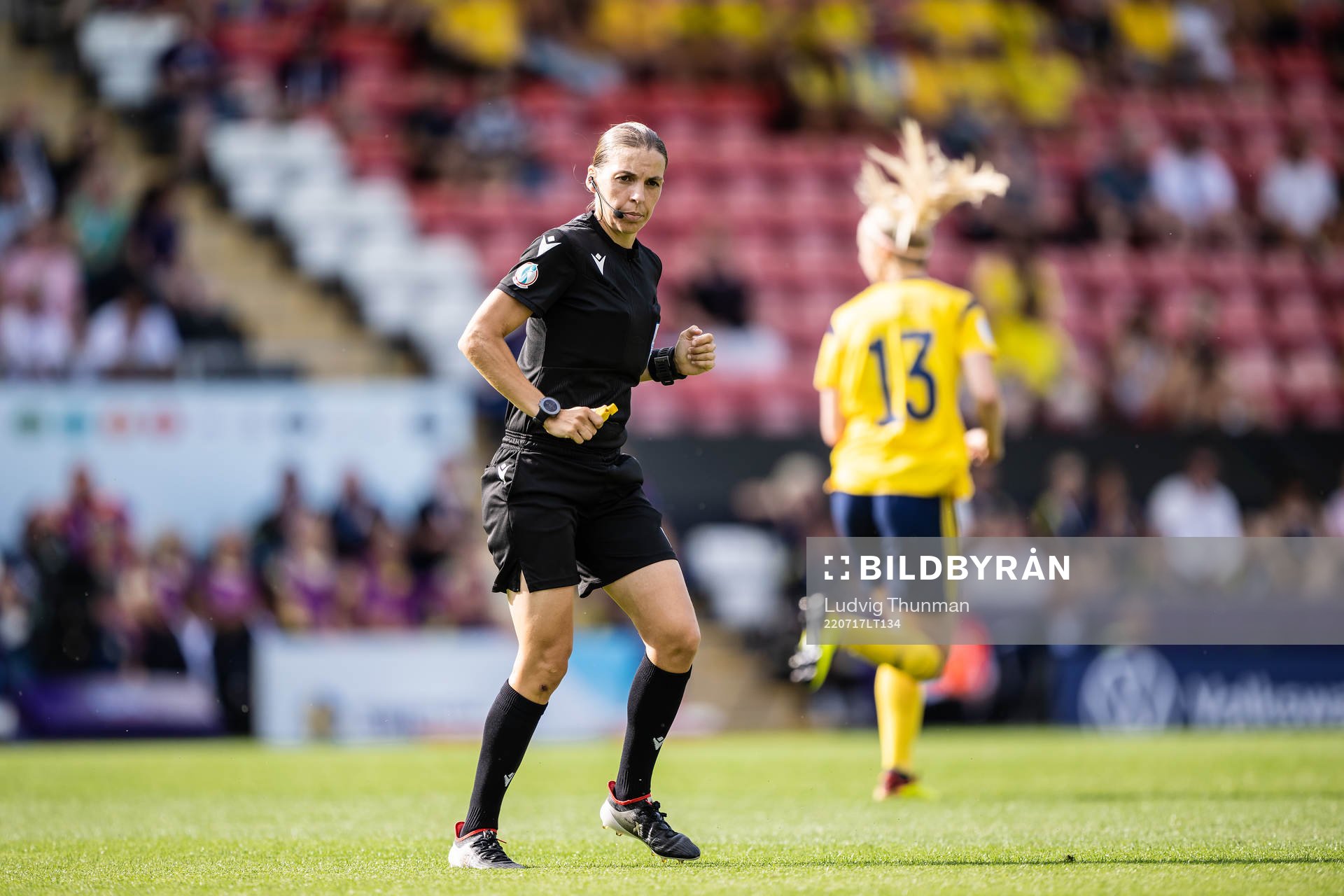 referee Stephanie Frappart