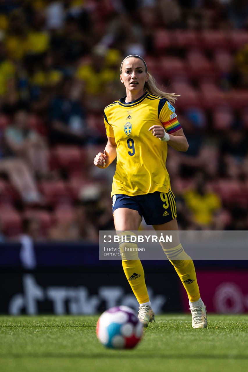 Kosovare Asllani of Sweden