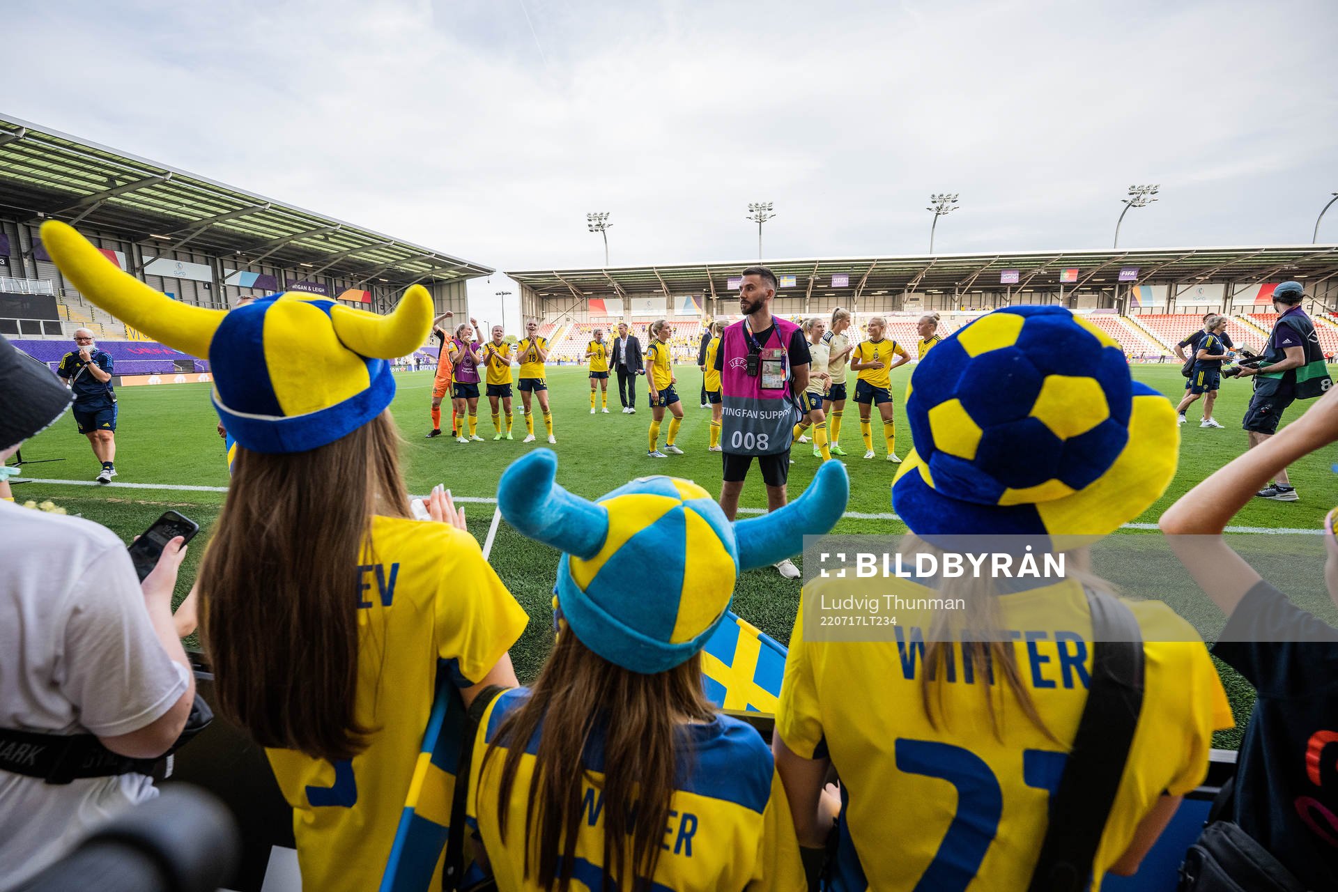 Fans of Sweden celebrate