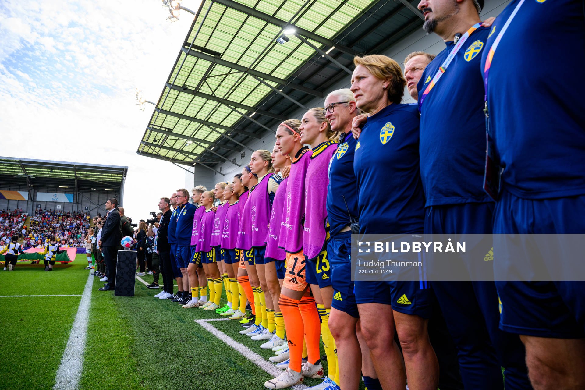 Players of Sweden line up for the national anthem ahead