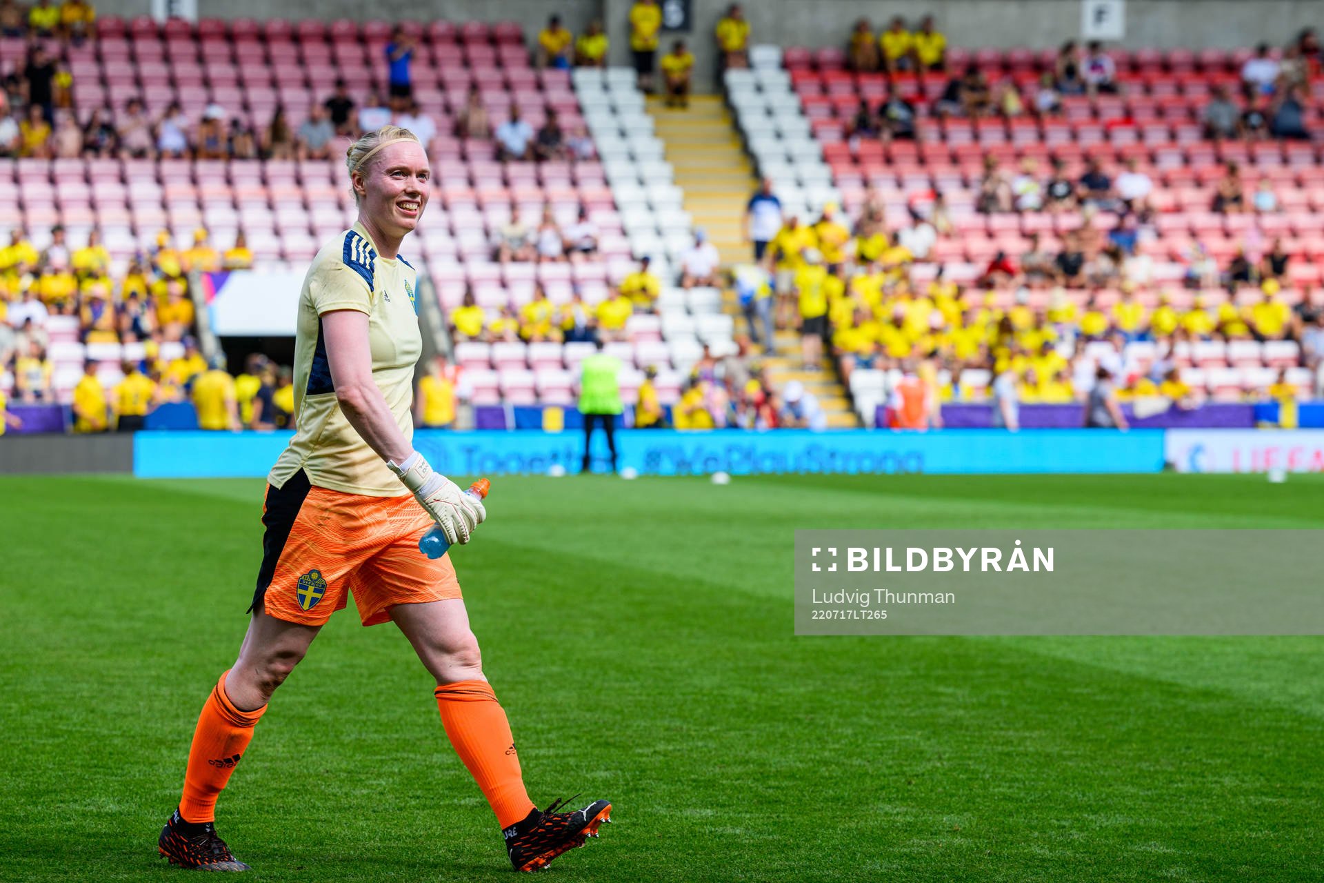Goalkeeper Hedvig Lindahl