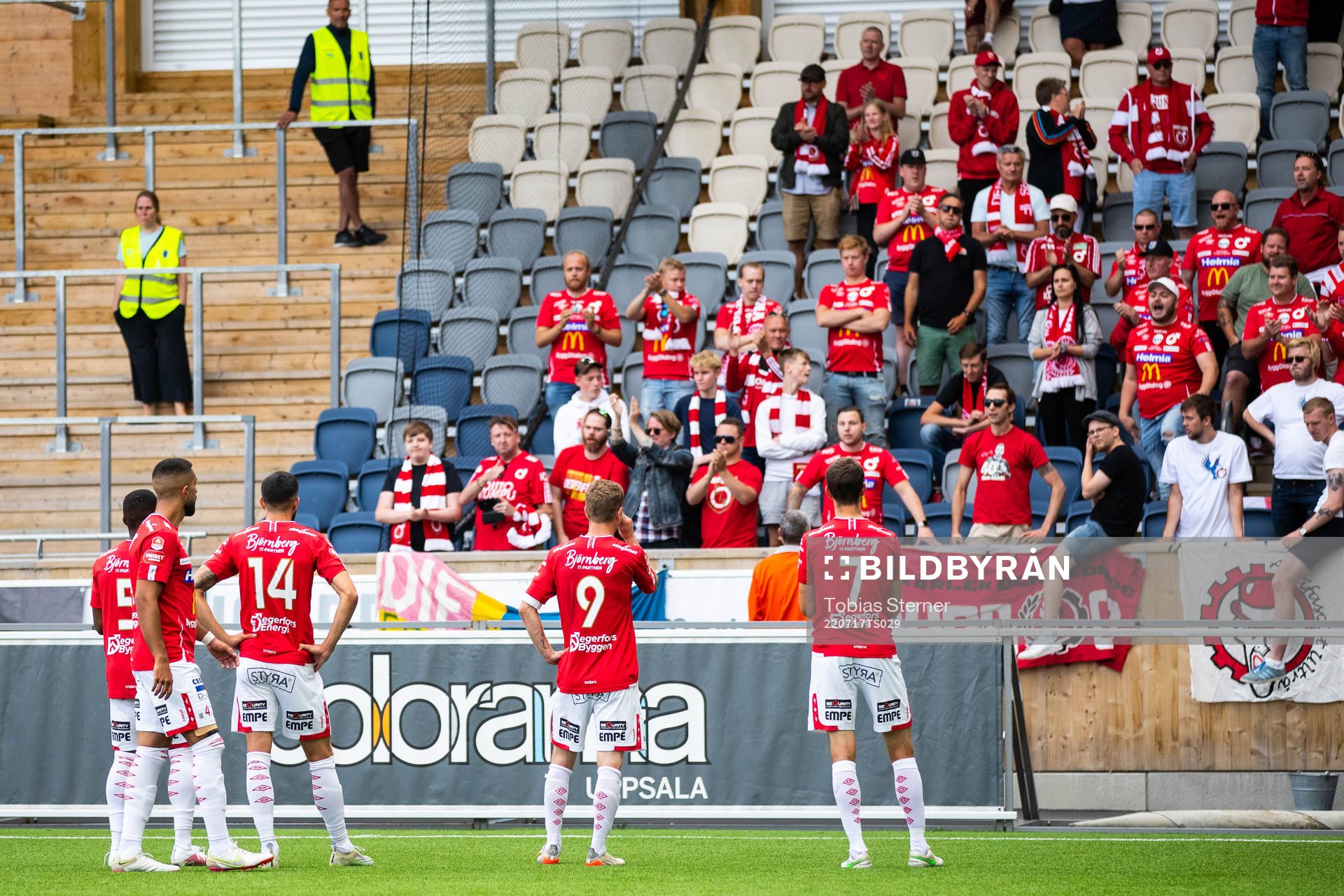 Degerfors spelare deppar