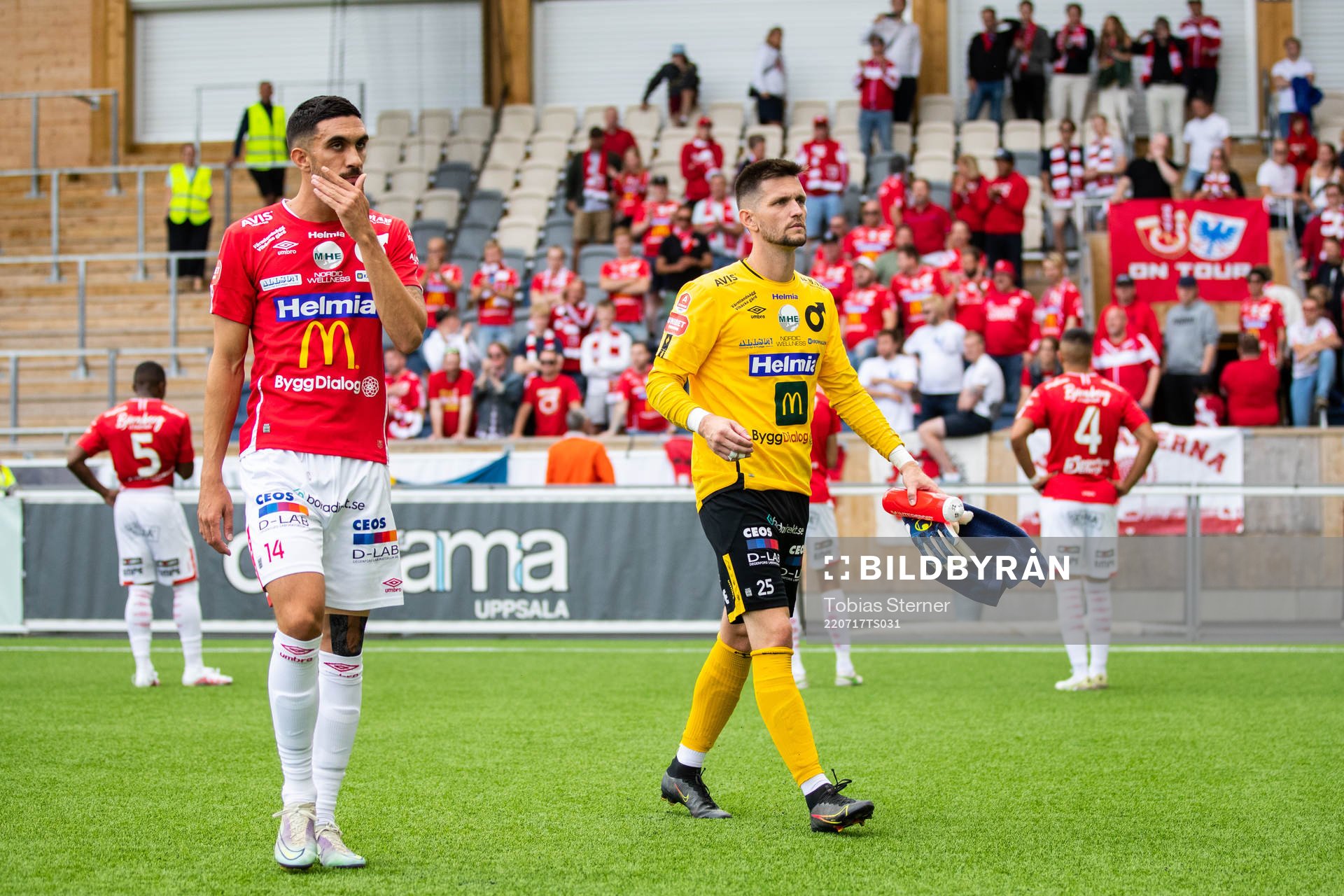 Degerfors Daniel Krezic och målvakt Jeffrey Gal deppar