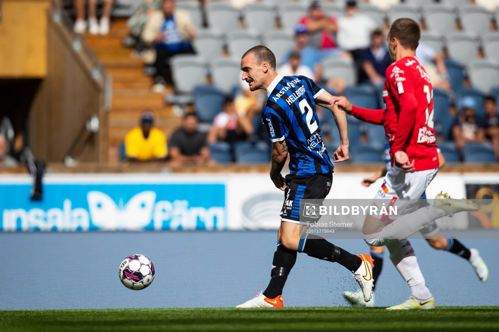 Sirius Adam Hellborg gör 2-0 under fotbollsmatchen i Allsvenskan mellan Sirius och Degerfors den 17 juli 2022 i Uppsala. 
