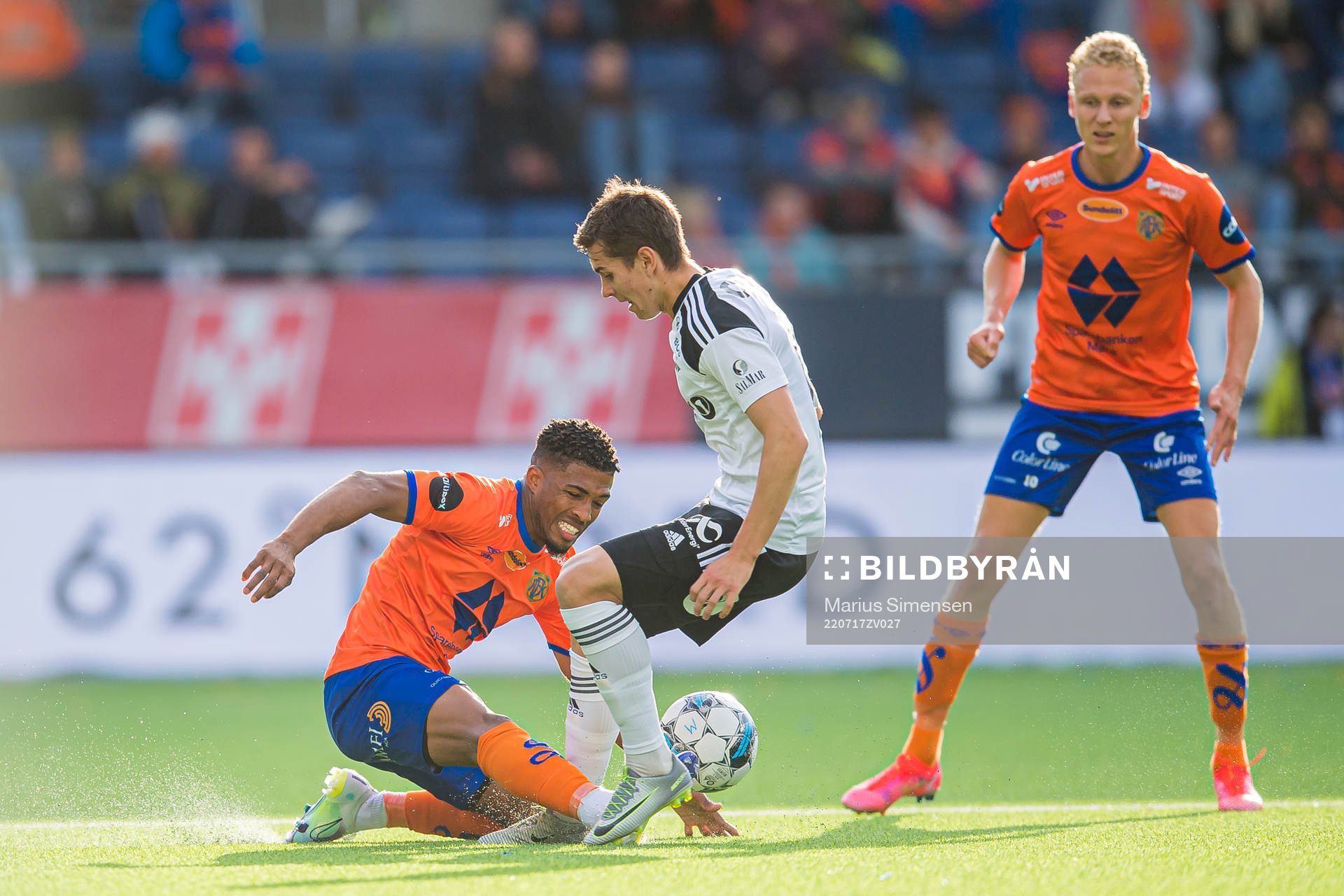 Erikson Spinola Lima of Aalesund and Victor Christoffer
