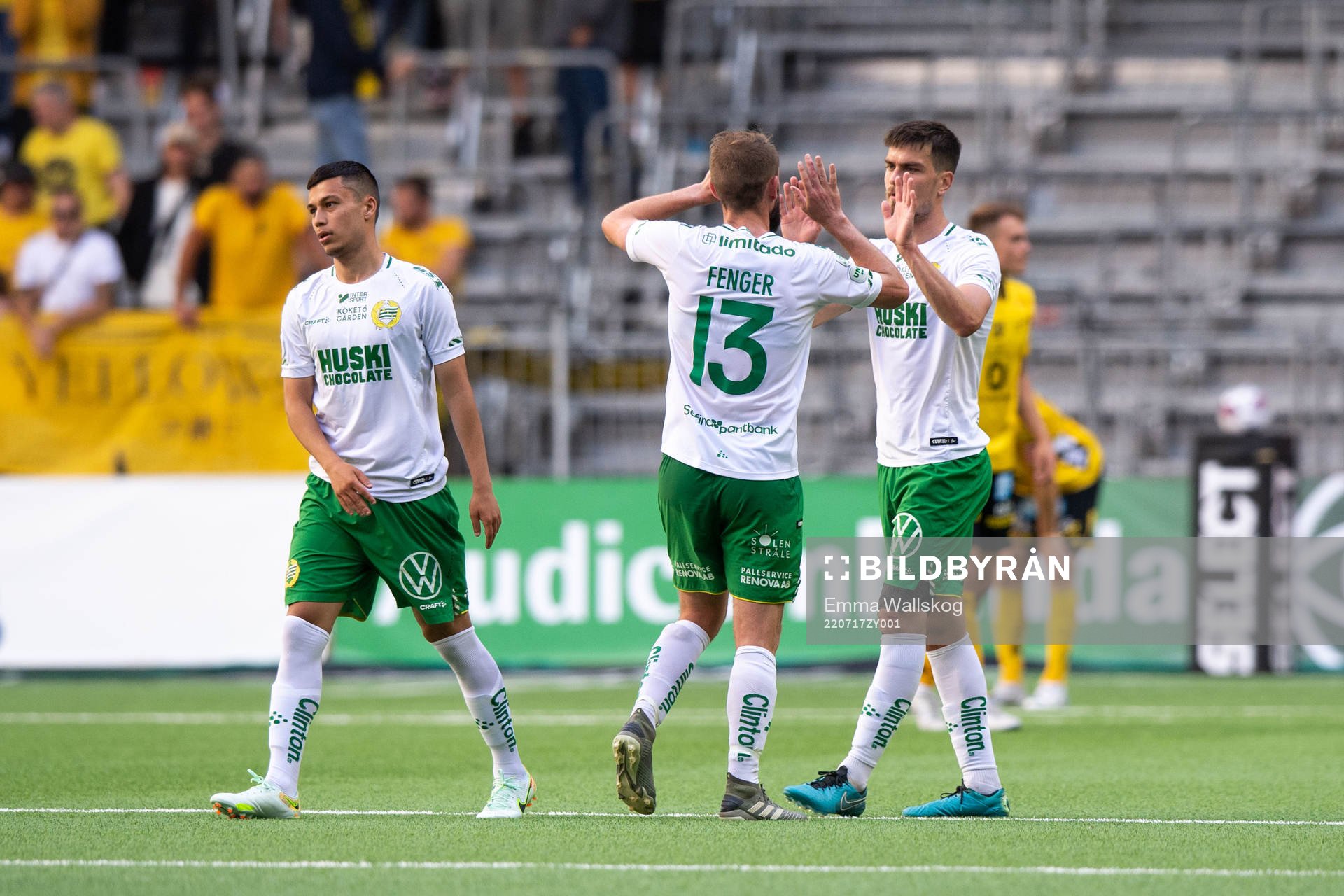 Hammarbys Mads Fenger Nielsen och Pavle Vagic jublar