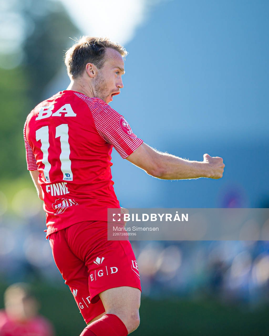 Bård Finne of Brann celebrates