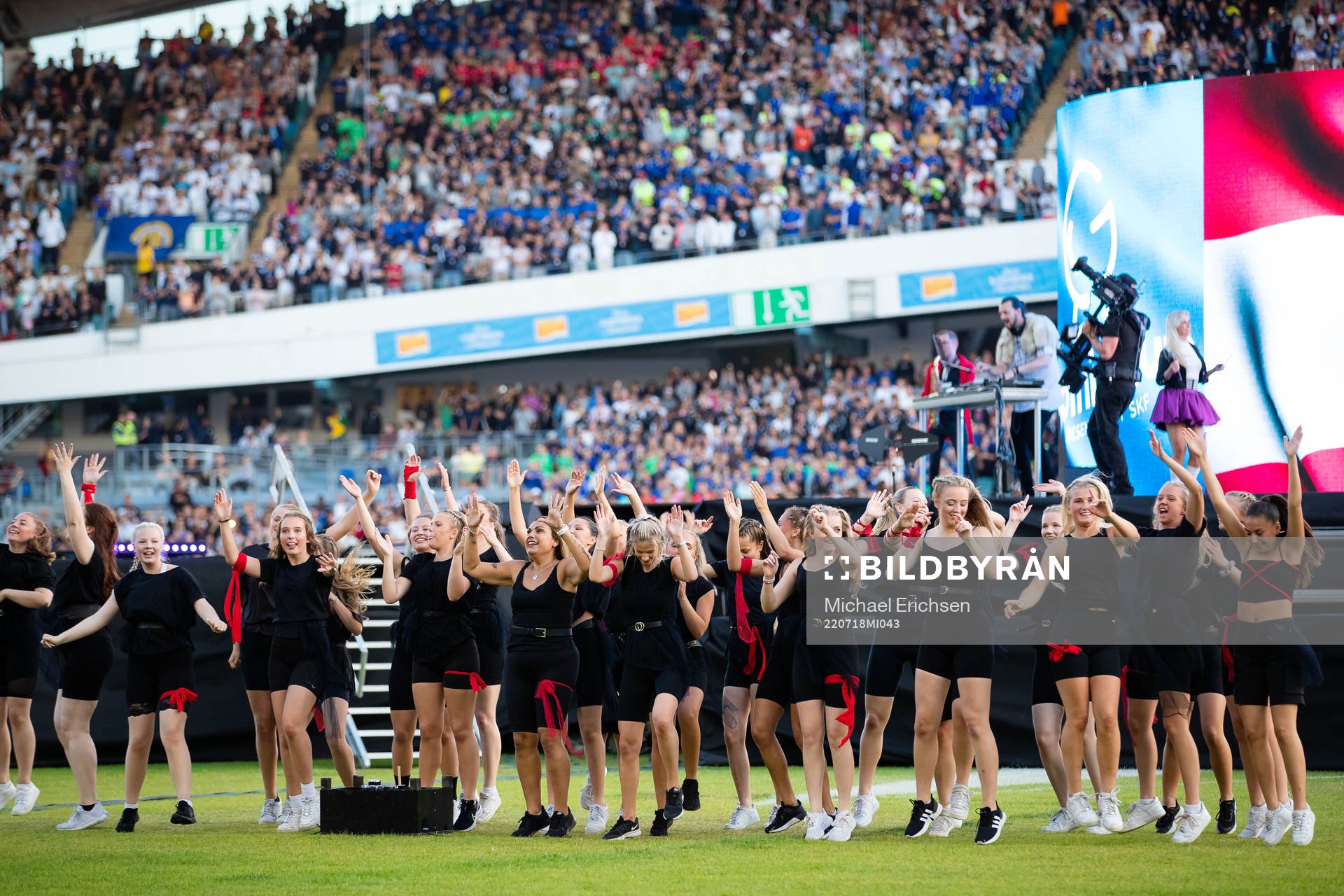 Uppträdande under invigningen av Gothia Cup den 18 juli 2022 i Göteborg. 
