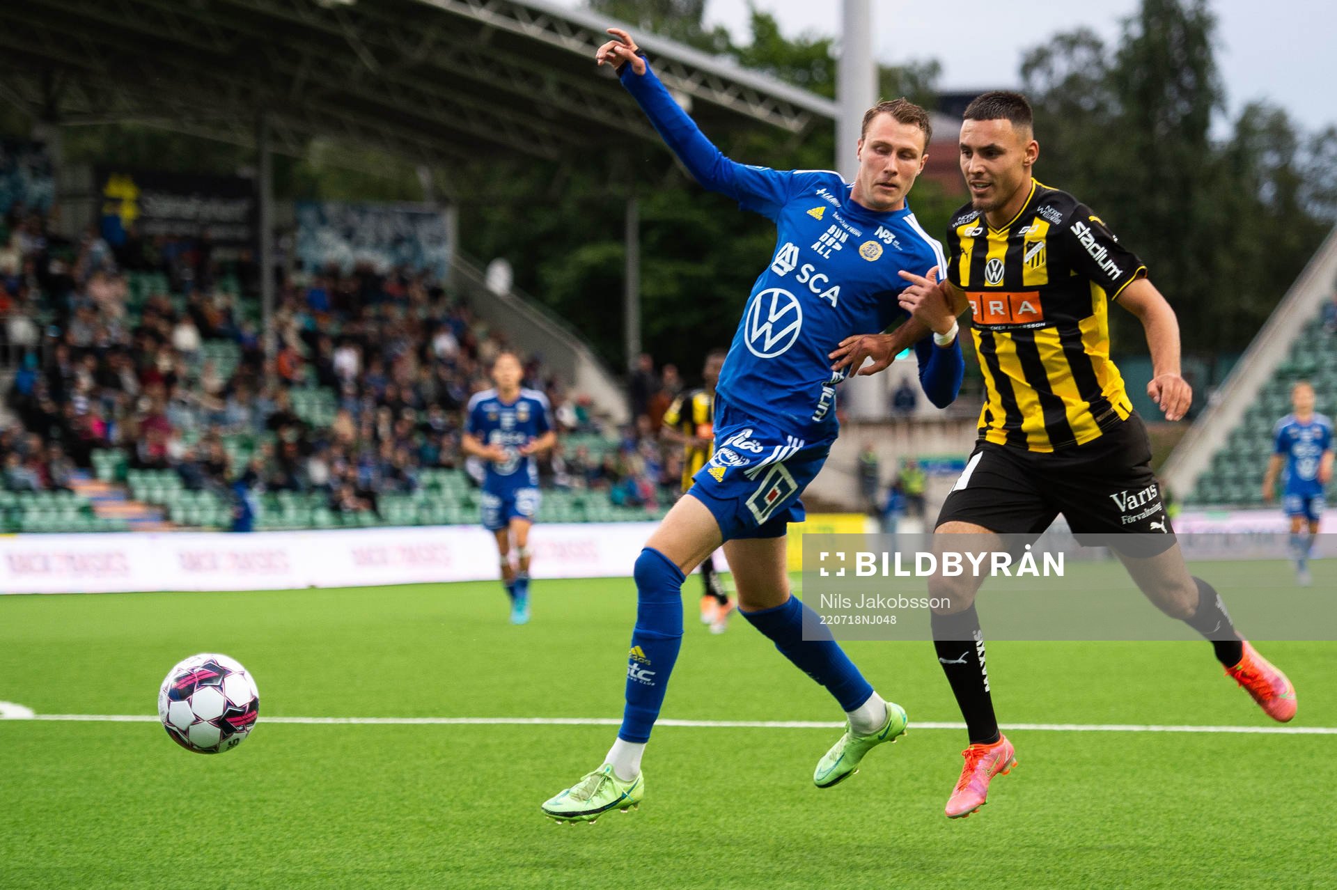 GIF Sundsvalls Niklas Dahlström och Häckens Ali Youssef