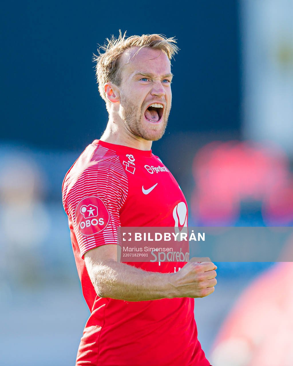 Bård Finne of Brann celebrates after scoring the 0-3 goal during the OBOS-ligaen match between Raufoss and Brann on July 18, 2022 in Raufoss.