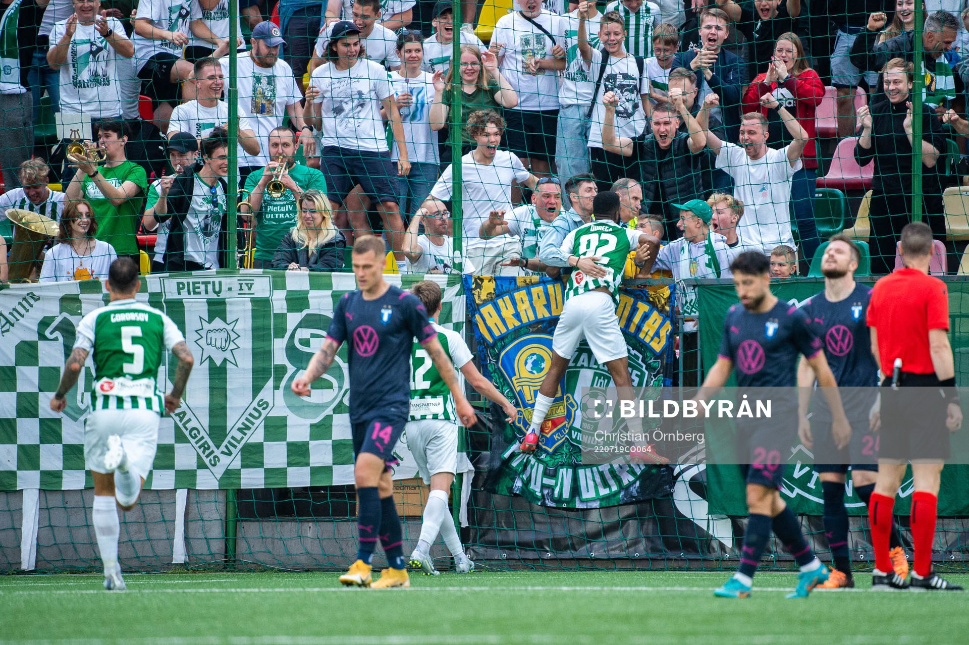 Fabien Ourega of FK Zalgiris celebrates