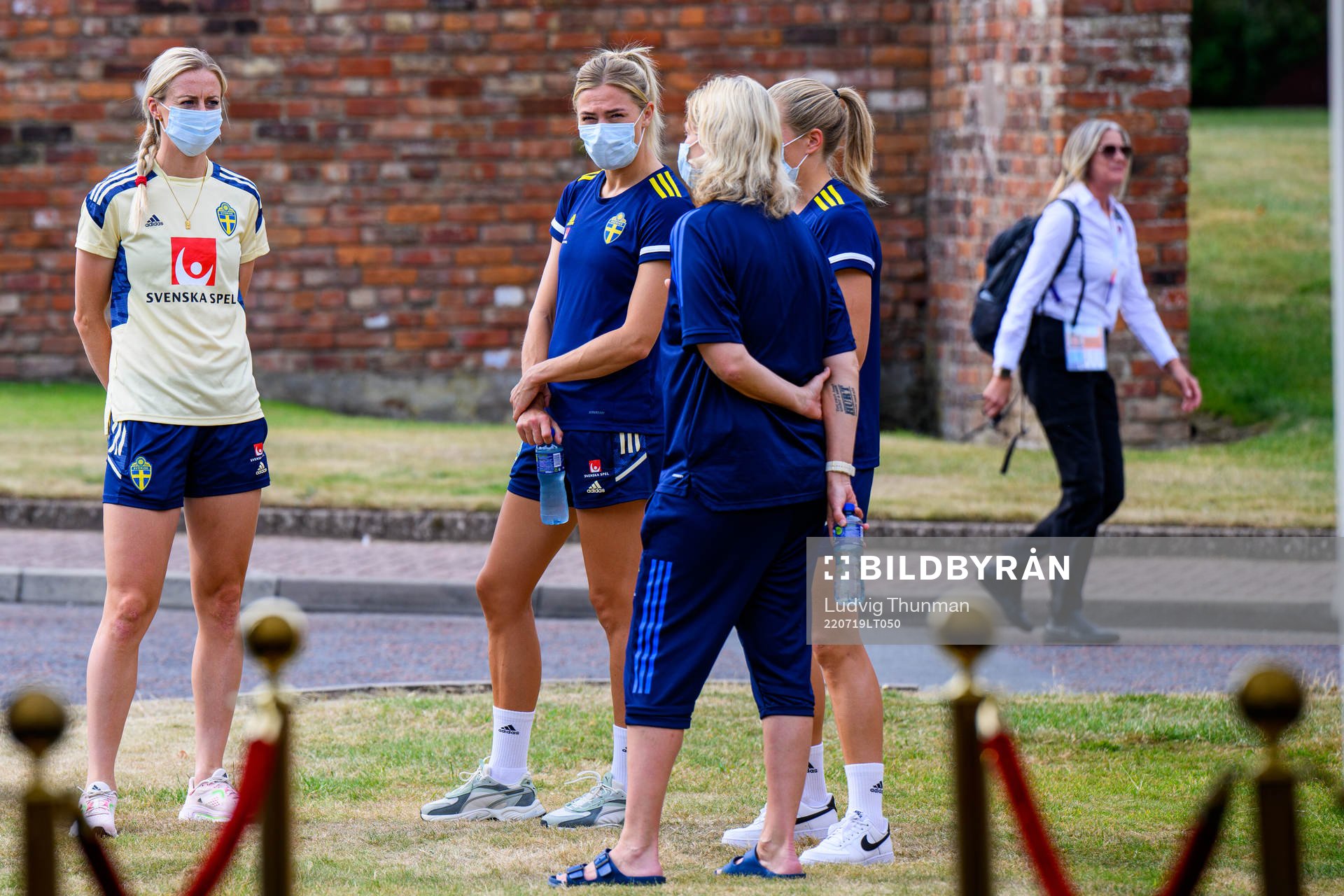 Amanda Ilestedt and Fridolina Rolfö of the Swedish women's