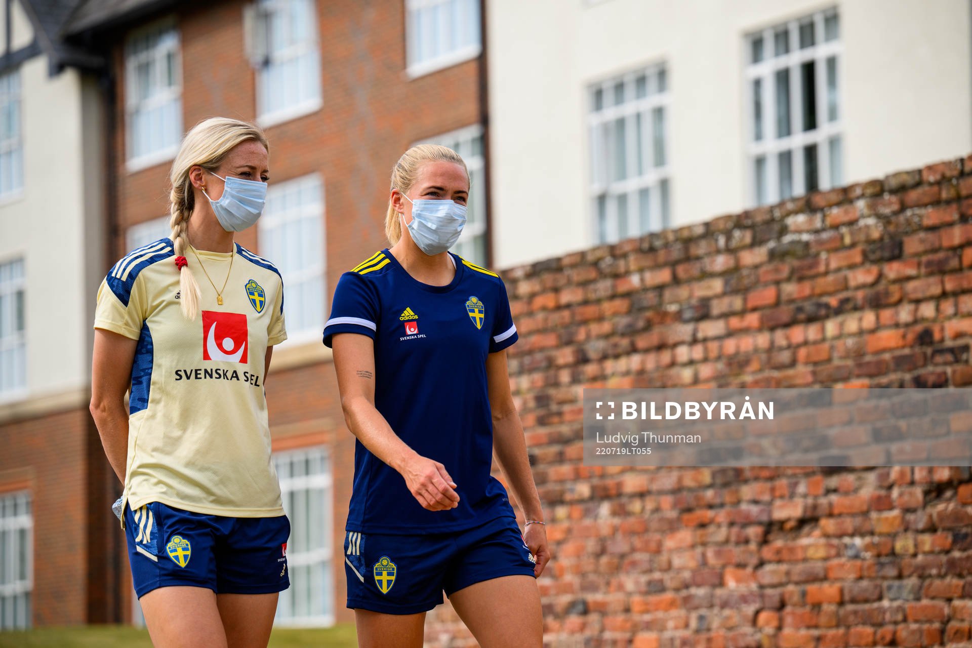 Amanda Ilestedt and Magdalena Eriksson of the Swedish