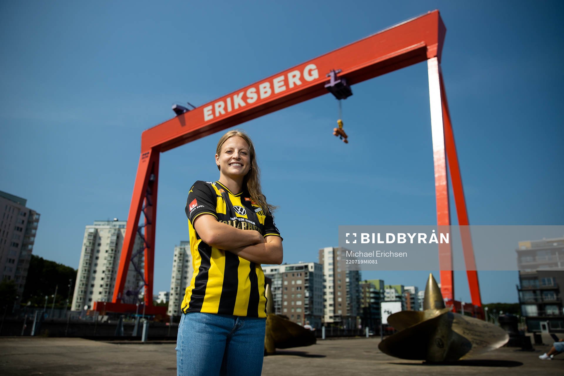 Anna Anvegård poserar för ett porträtt i samband med att hon presenteras som Häckens nyförvärv den 19 juli 2022 i Göteborg.