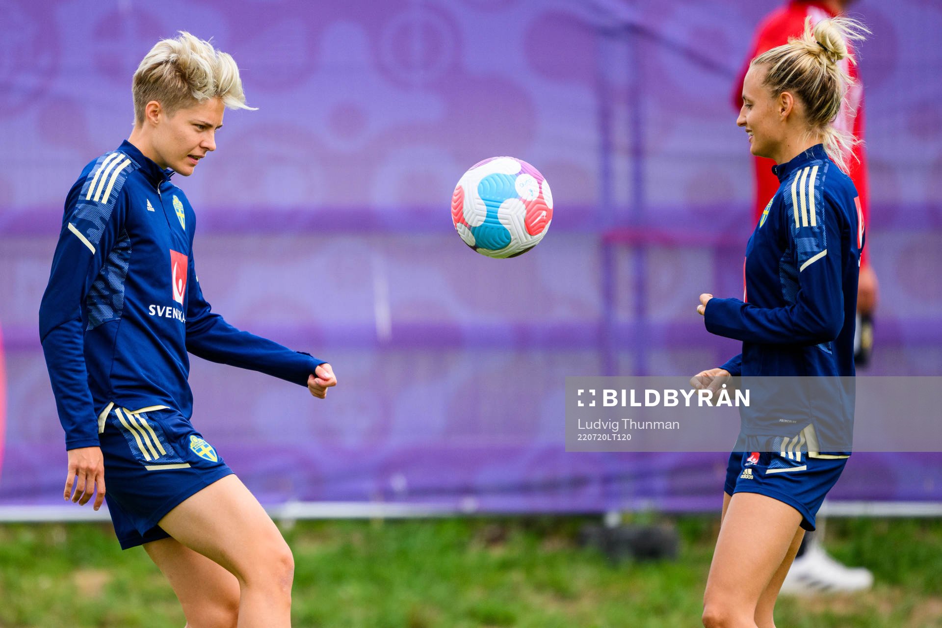 Lina Hurtig and Nathalie Björn of the Swedish women's national football team at a training session during the UEFA Women's Euro 2022 Championship on July 20, 2022 in Chester.