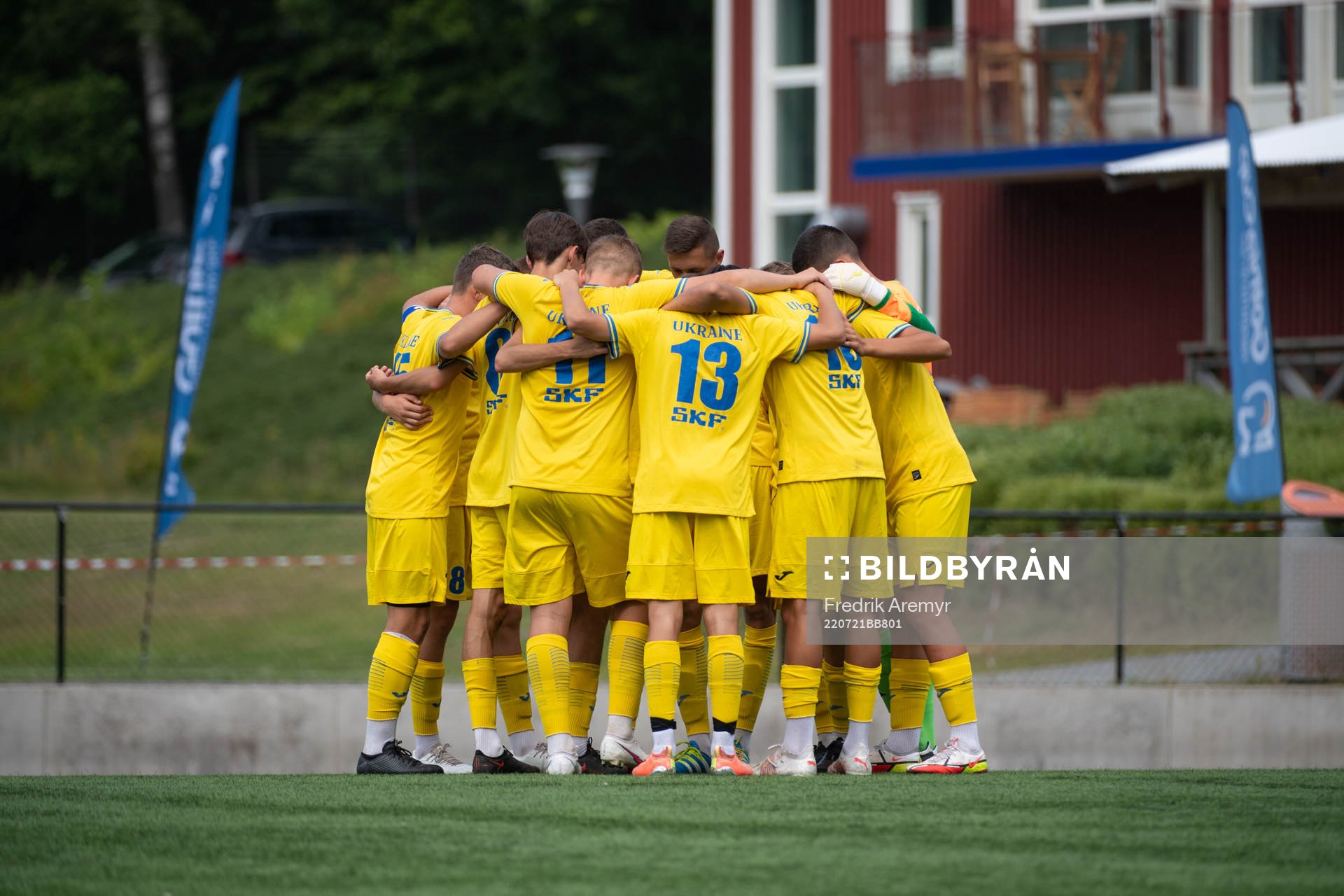 FC Pidshypnyk innan fotbollsmatchen mellan CD Inter Vista
