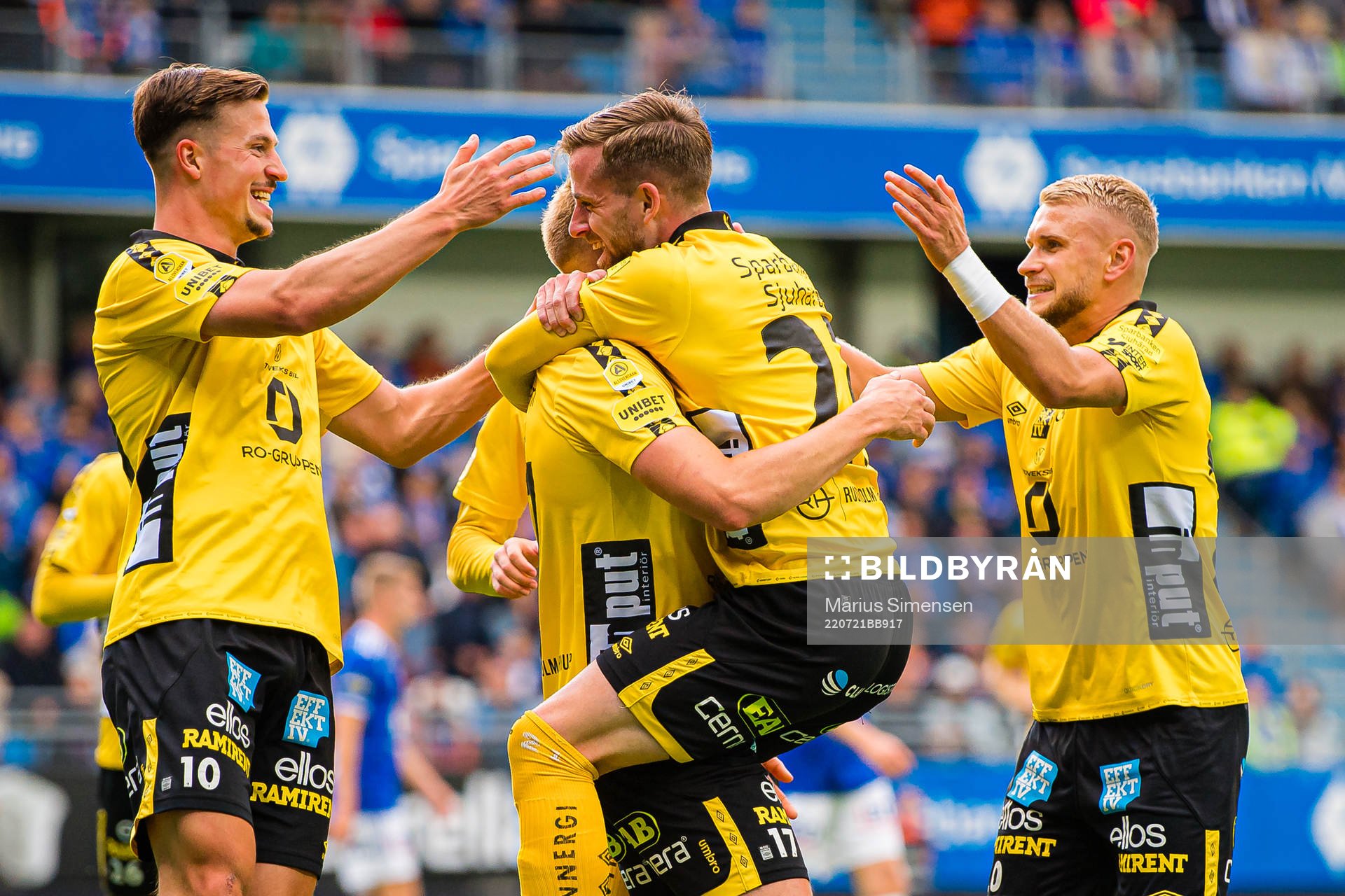 Rasmus Alm of Elfsborg celebrates