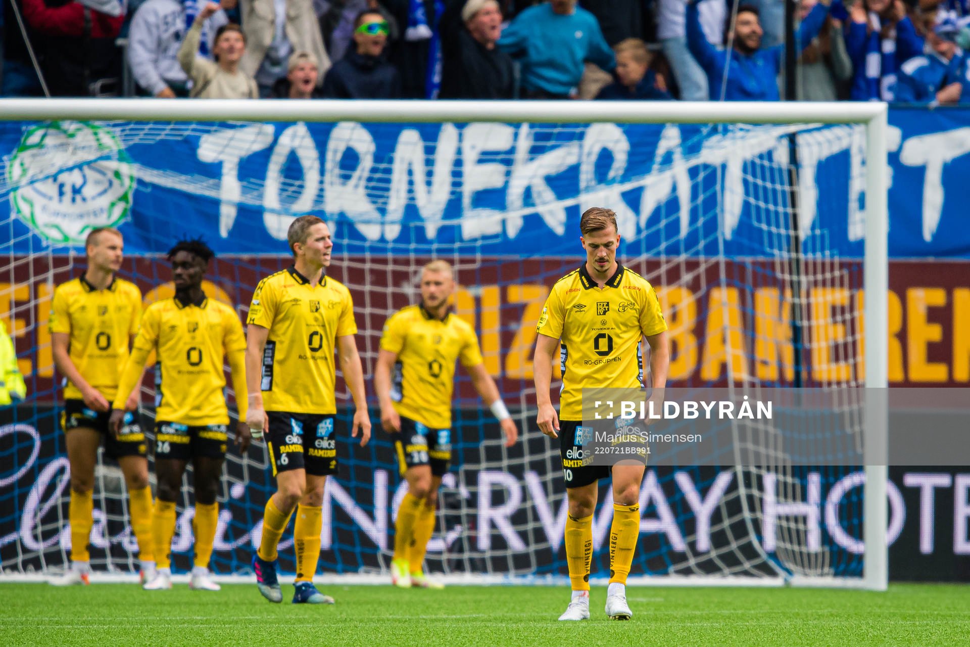 Simon Olsson of Elfsborg looks dejected