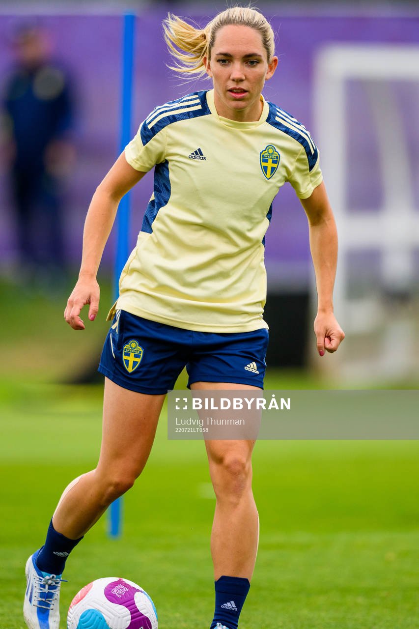 Elin Rubensson of the Swedish women's national football