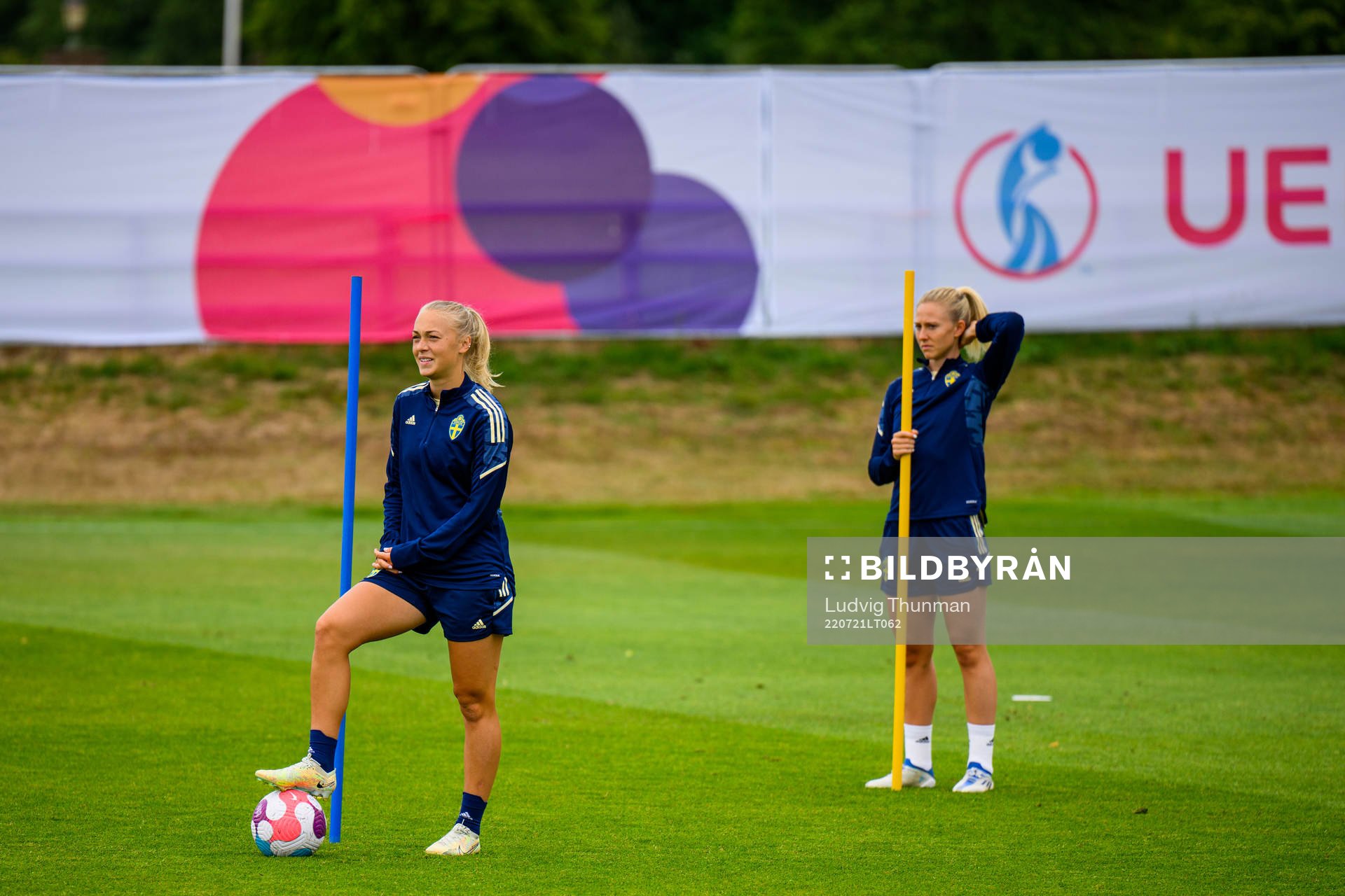Hanna Bennison and Rebecka Blomqvist of the Swedish women's