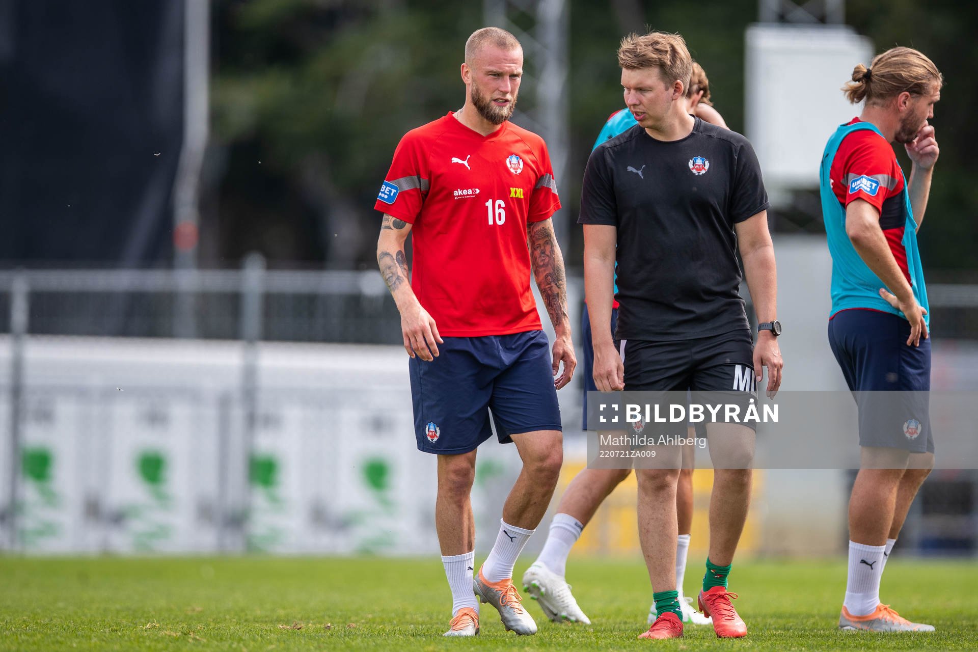 Alexander Faltsetas och fysioterapeut Marcus Linnér