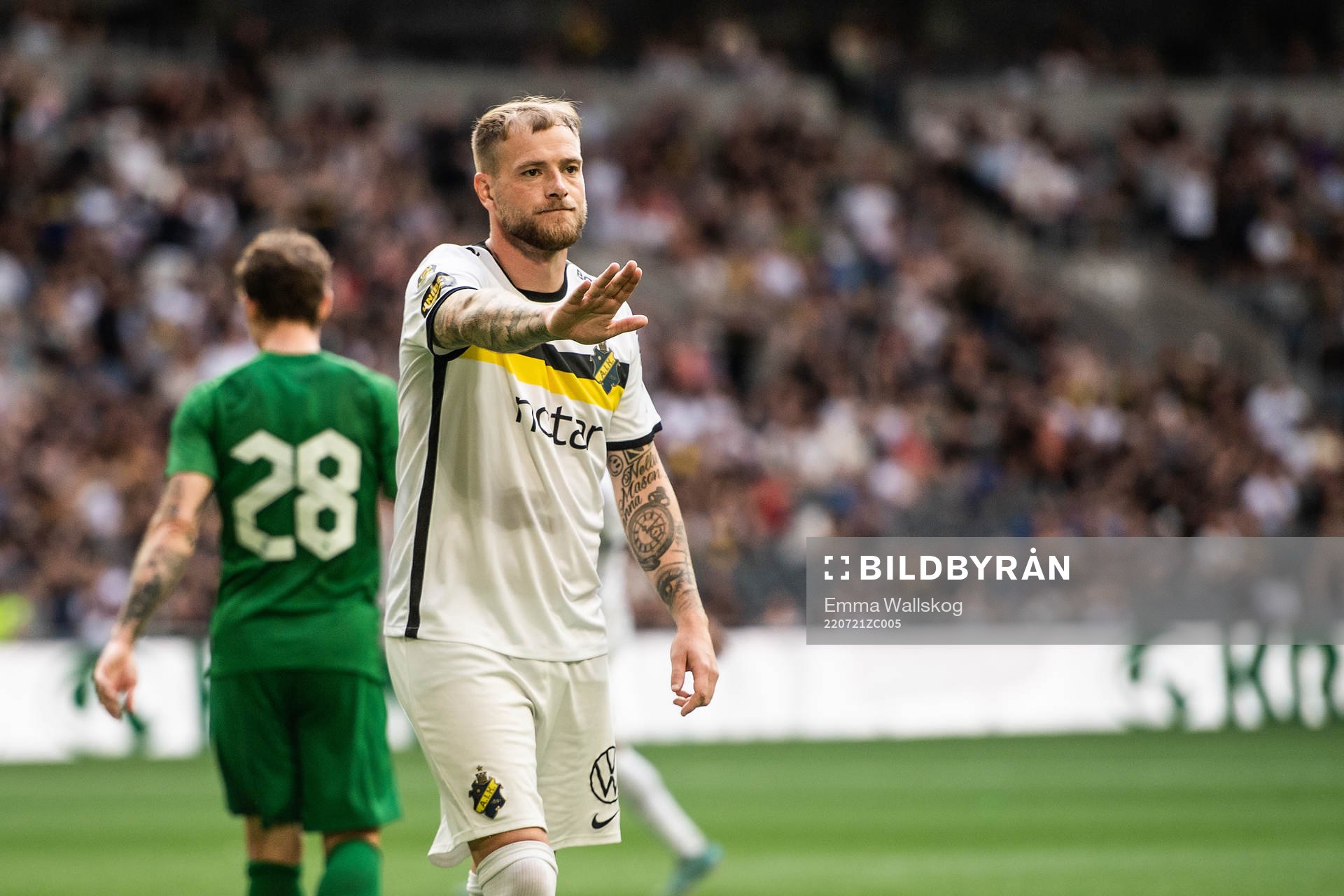 John Guidetti of AIK looks dejected