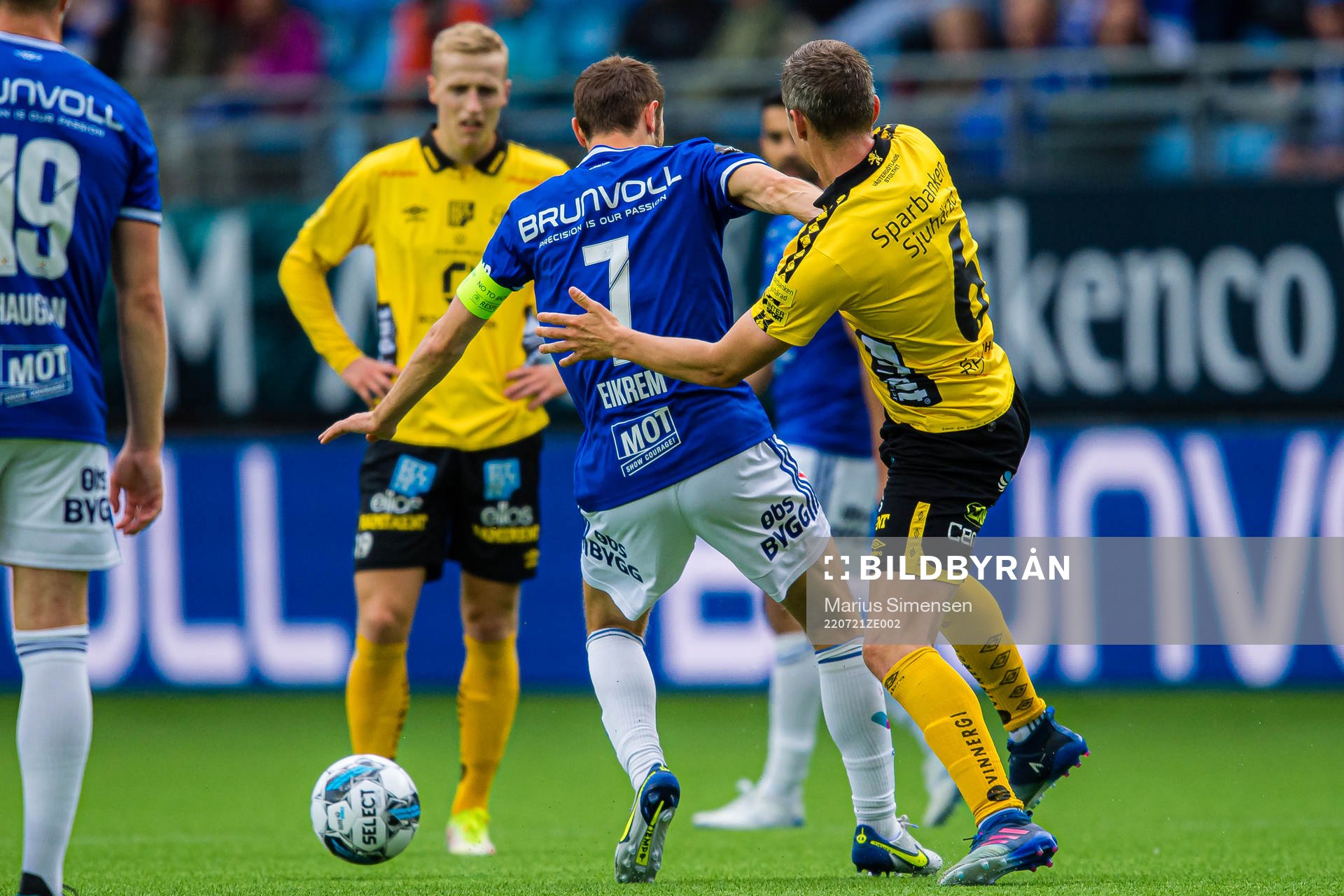 Magnus Wolff Eikrem of Molde and André Ibsen Rømer of