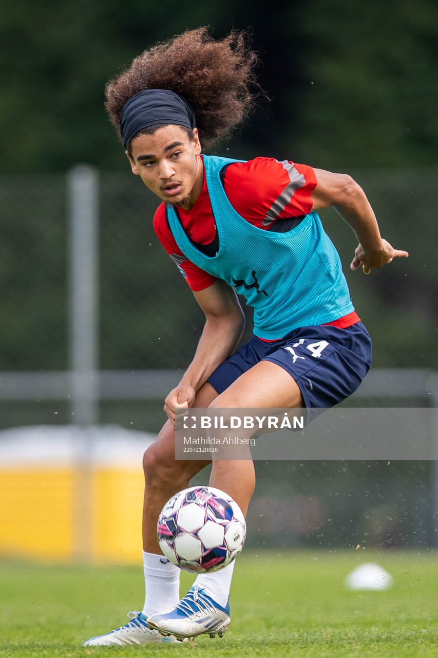 Adam Kaied