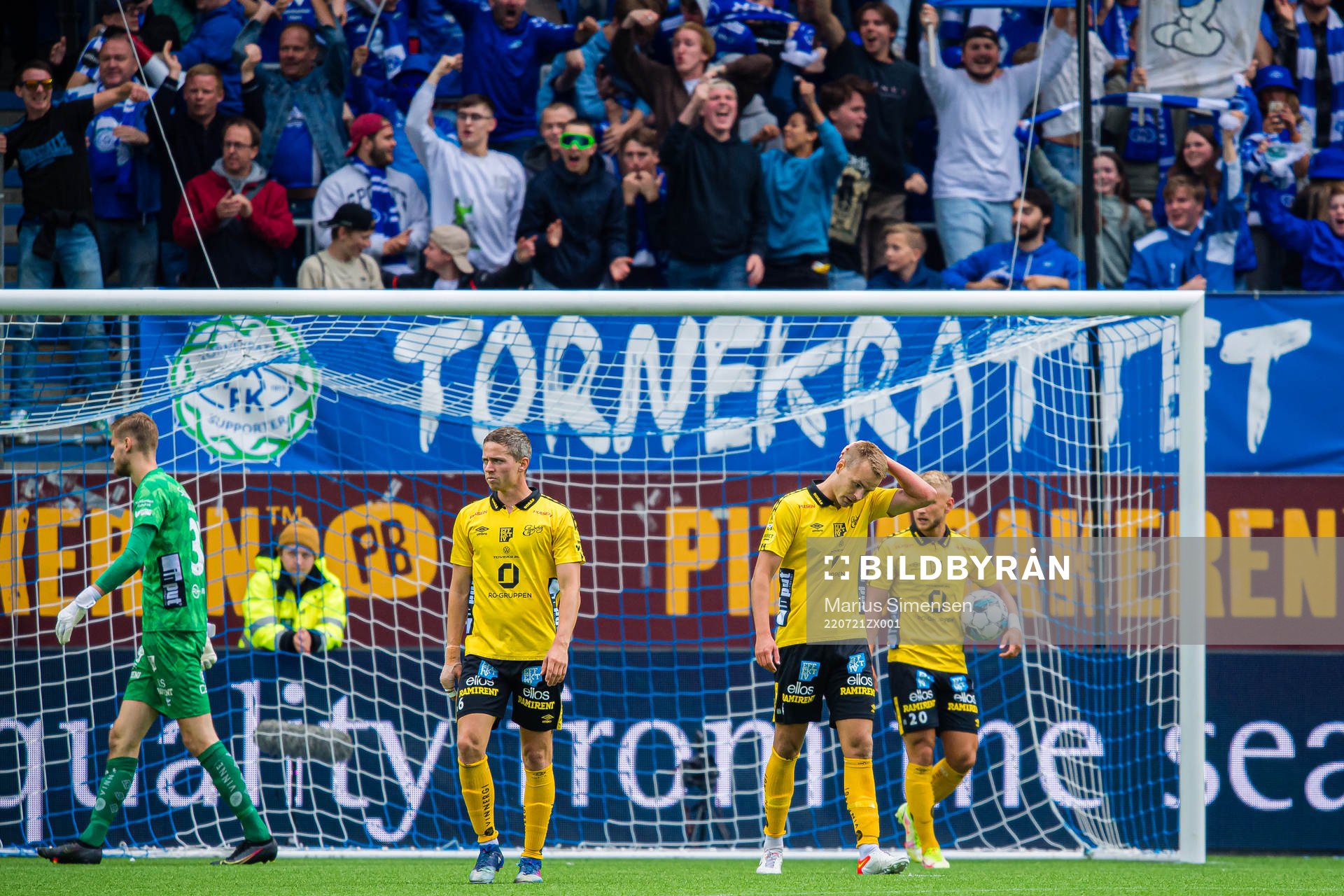 André Ibsen Rømer and Gustav Henriksson of Elfsborg looks