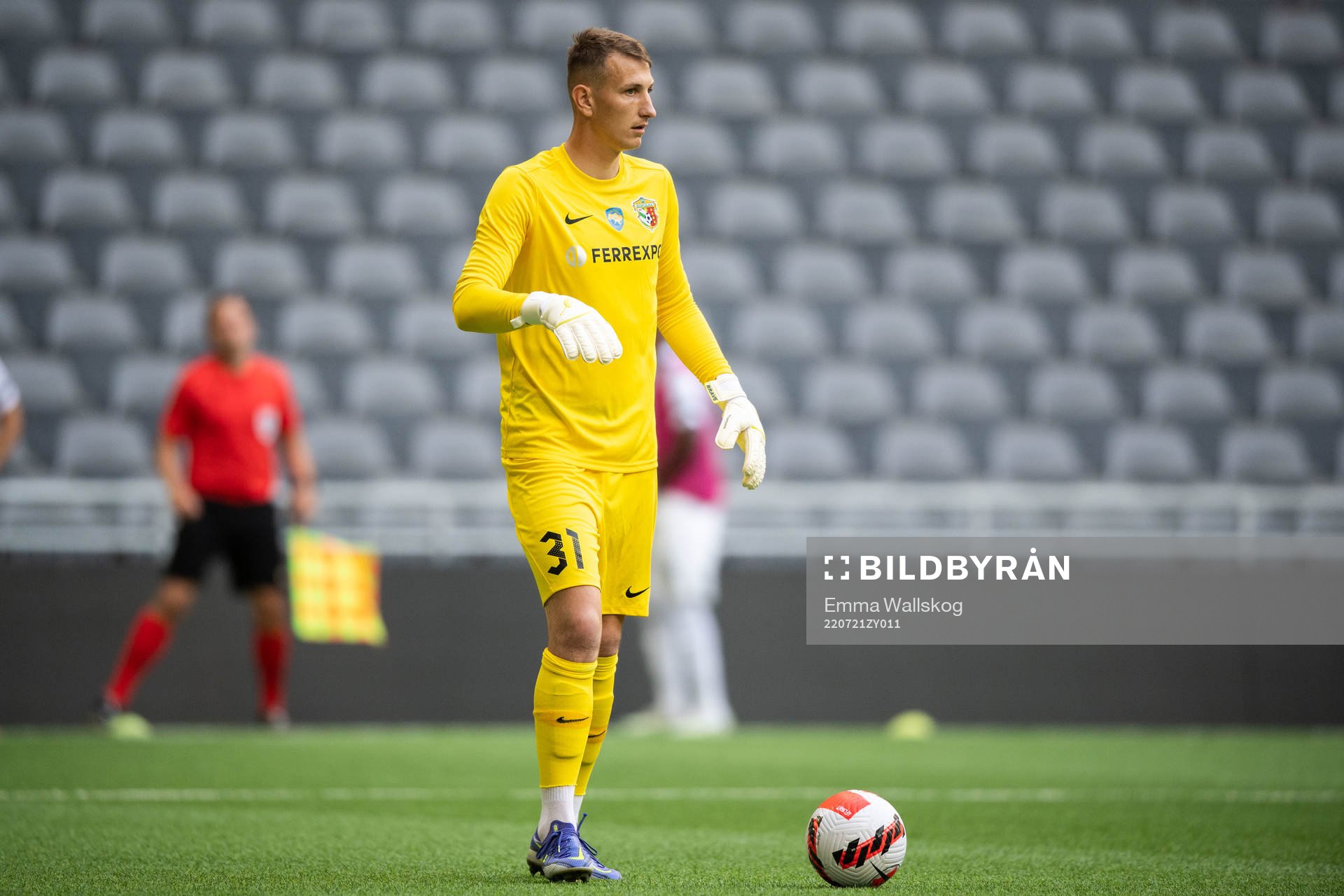 Goalkeeper Dmytro Riznyk of Vorskla Poltava